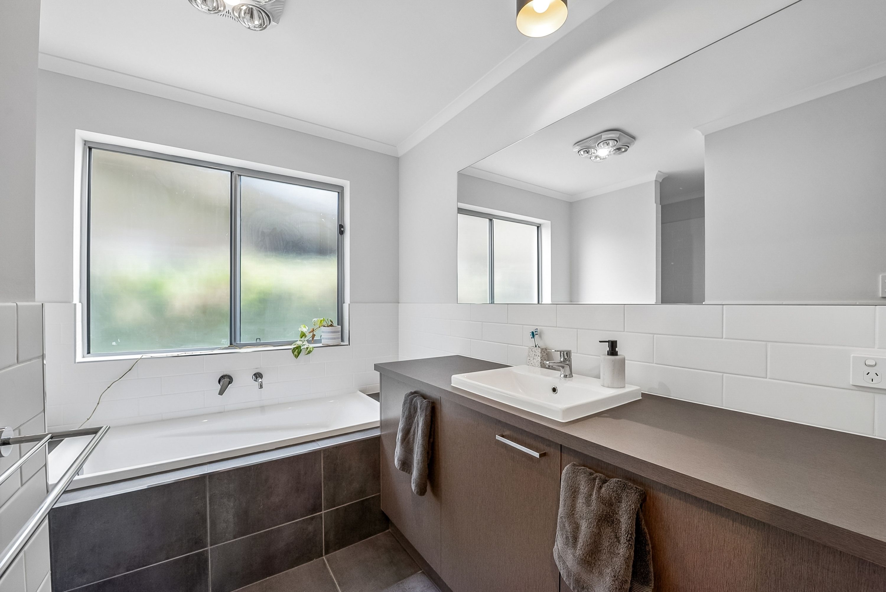 32A Casuarina Drive — photo 9 of 10