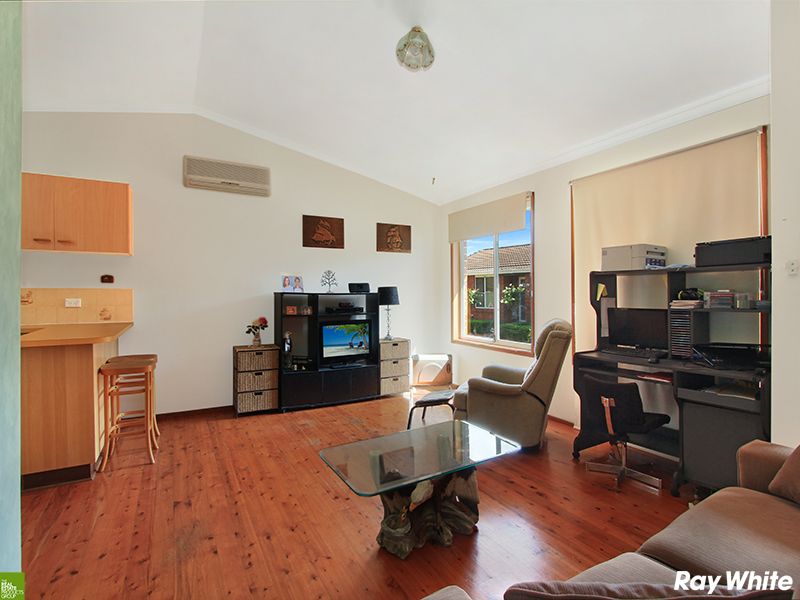 2/10 Werrang Street, Albion Park Rail, NSW 2527