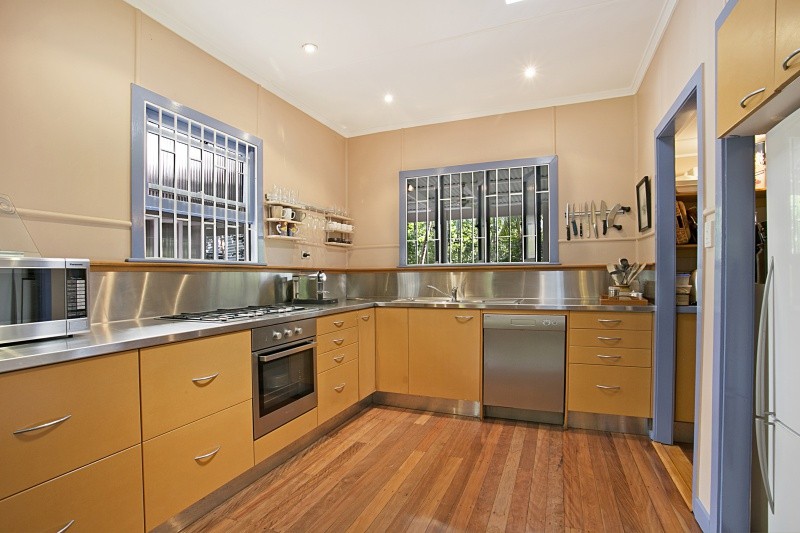 32 Queenscroft Street, Chelmer, QLD 4068