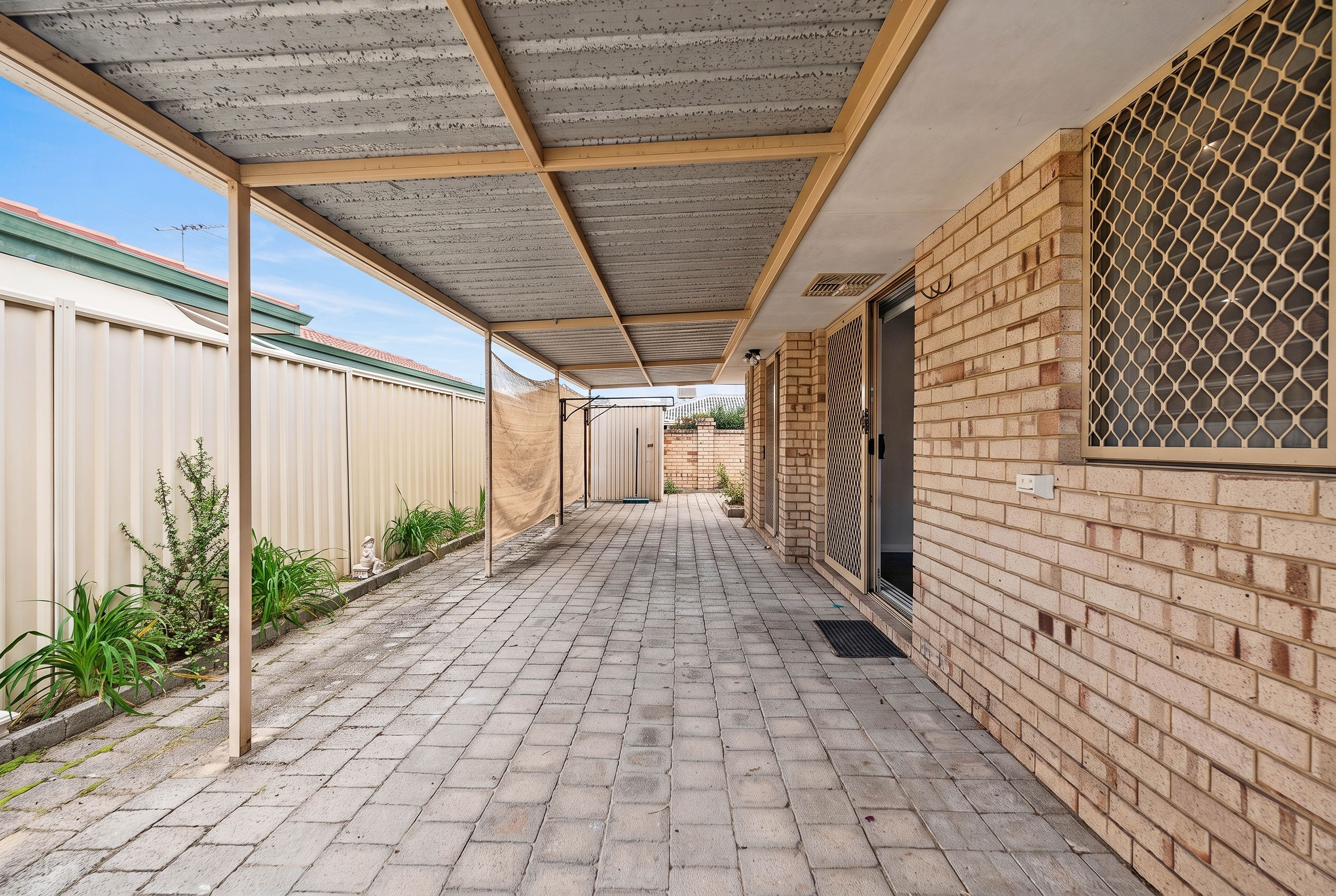 9/11 Apley Street — photo 19 of 20
