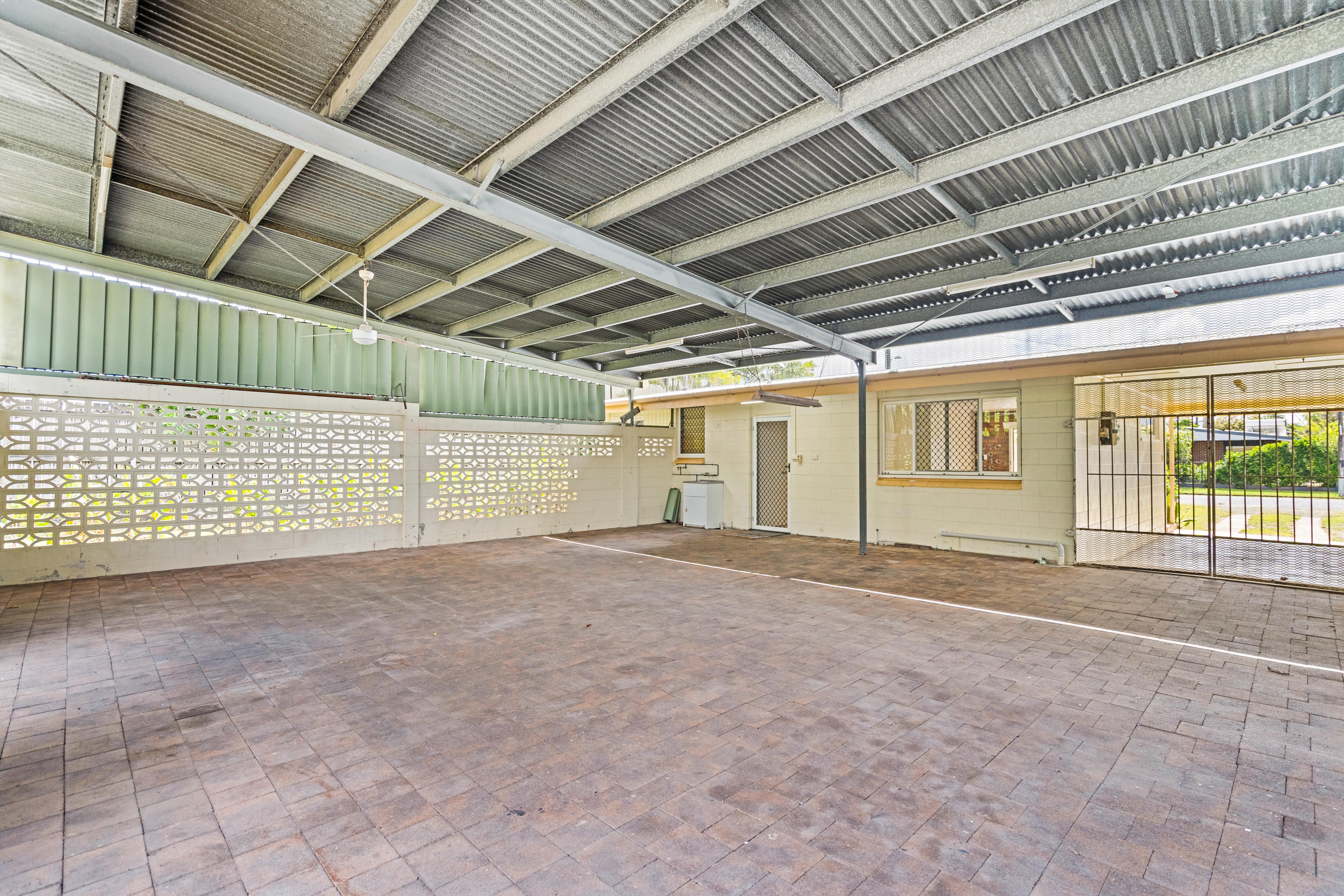 13 Hogan Street — photo 12 of 16
