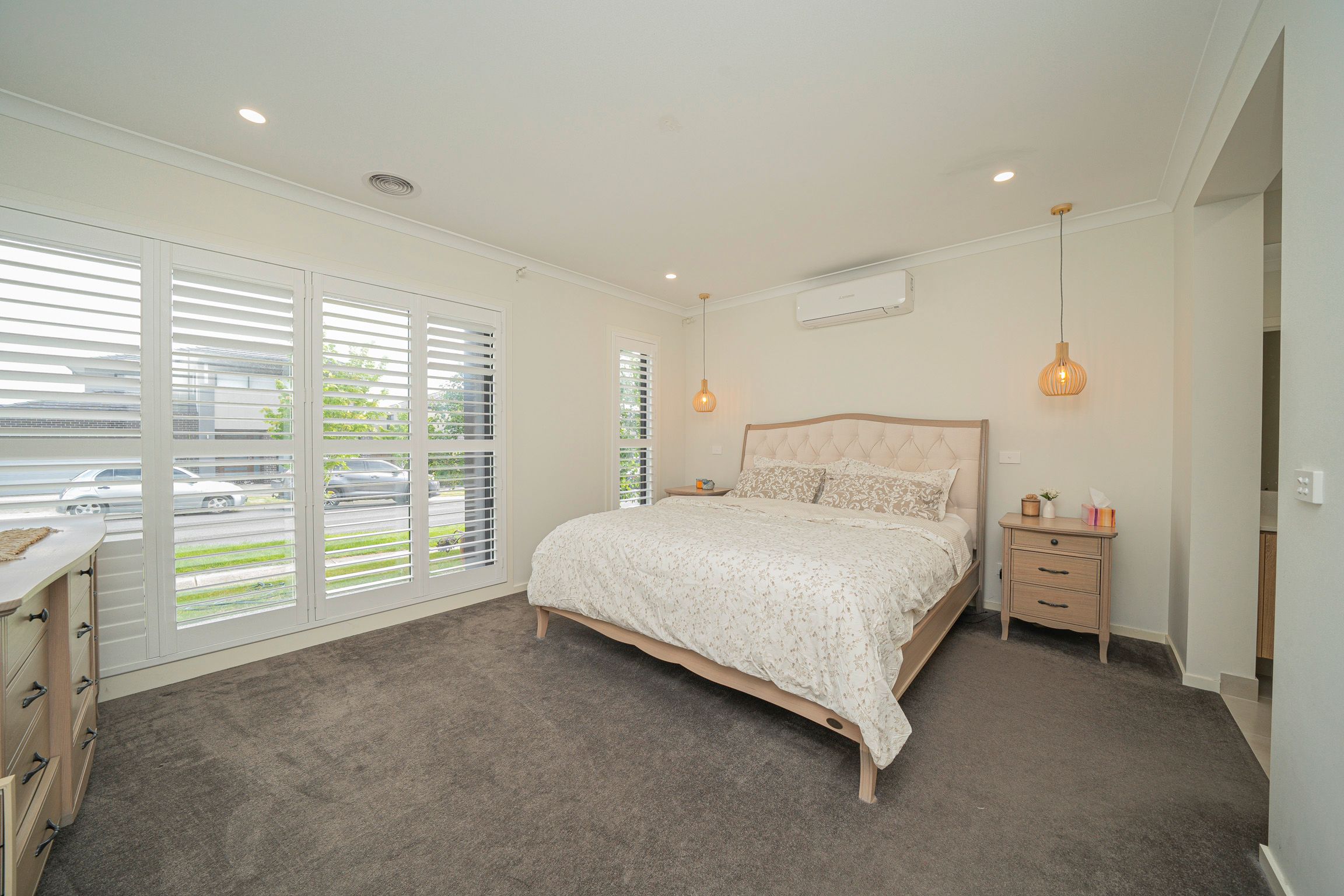 64 Graziers Crescent — photo 7 of 17