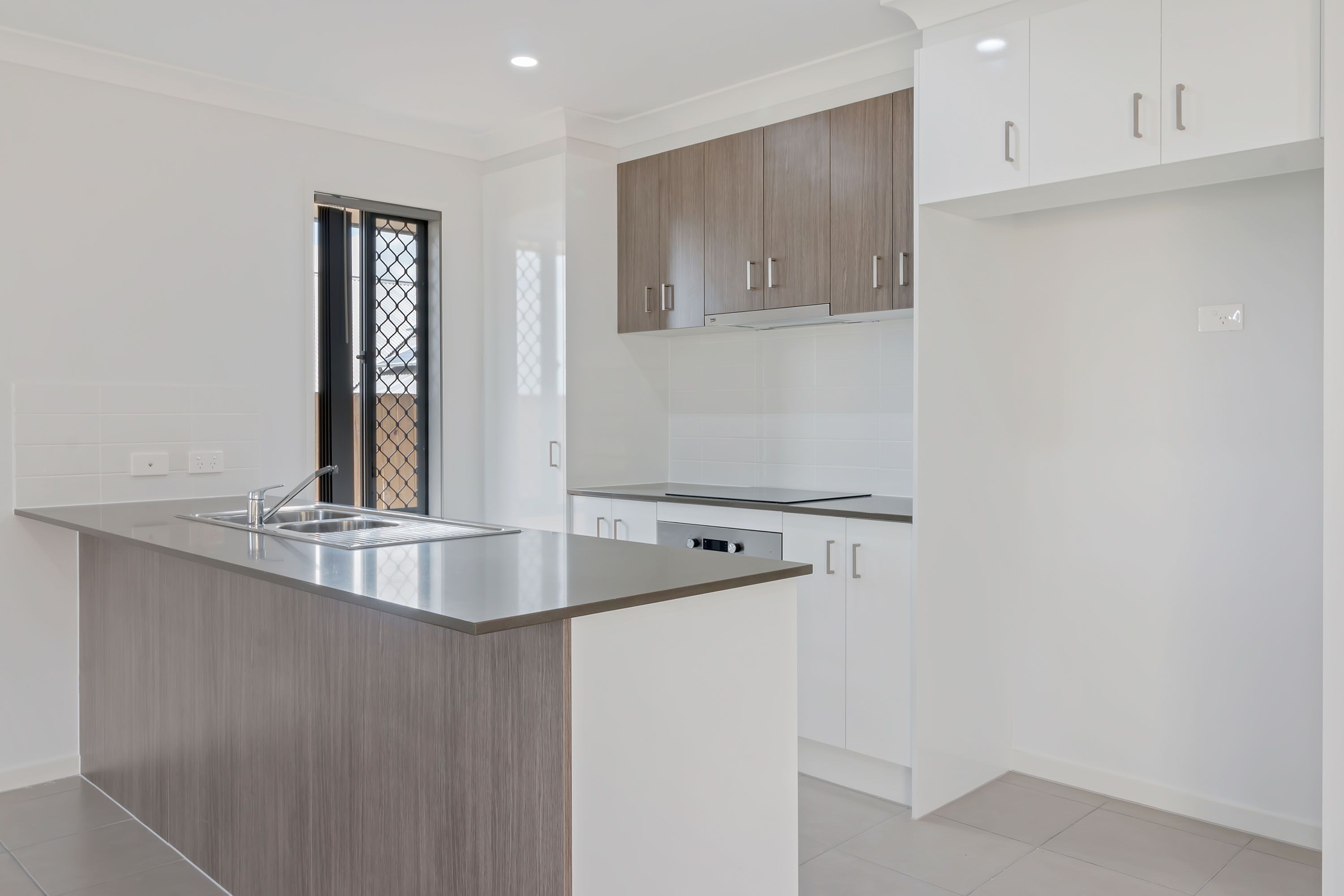6 Lark Place, Redbank Plains, QLD 4301
