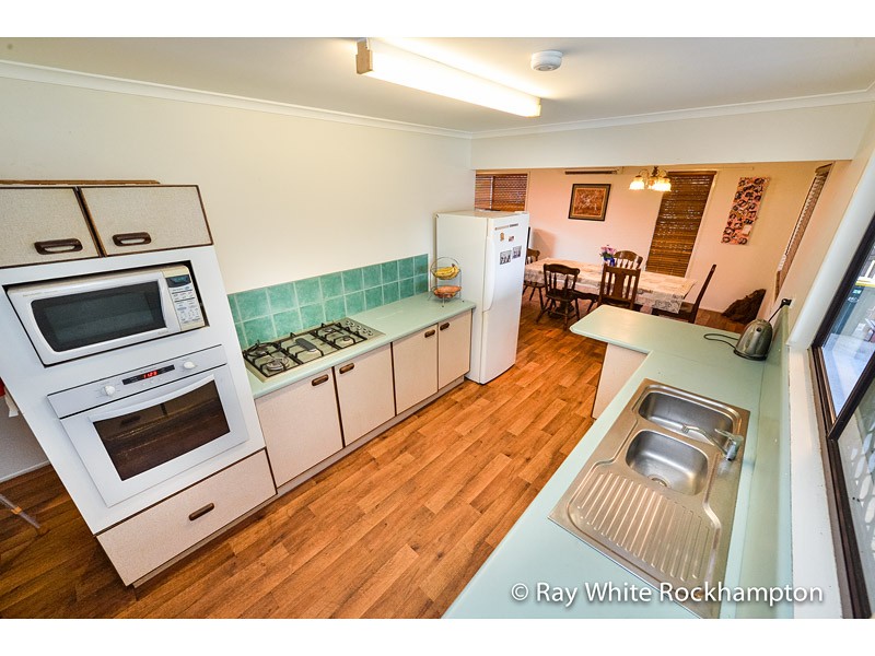 29 Pummell Street, Norman Gardens, QLD 4701