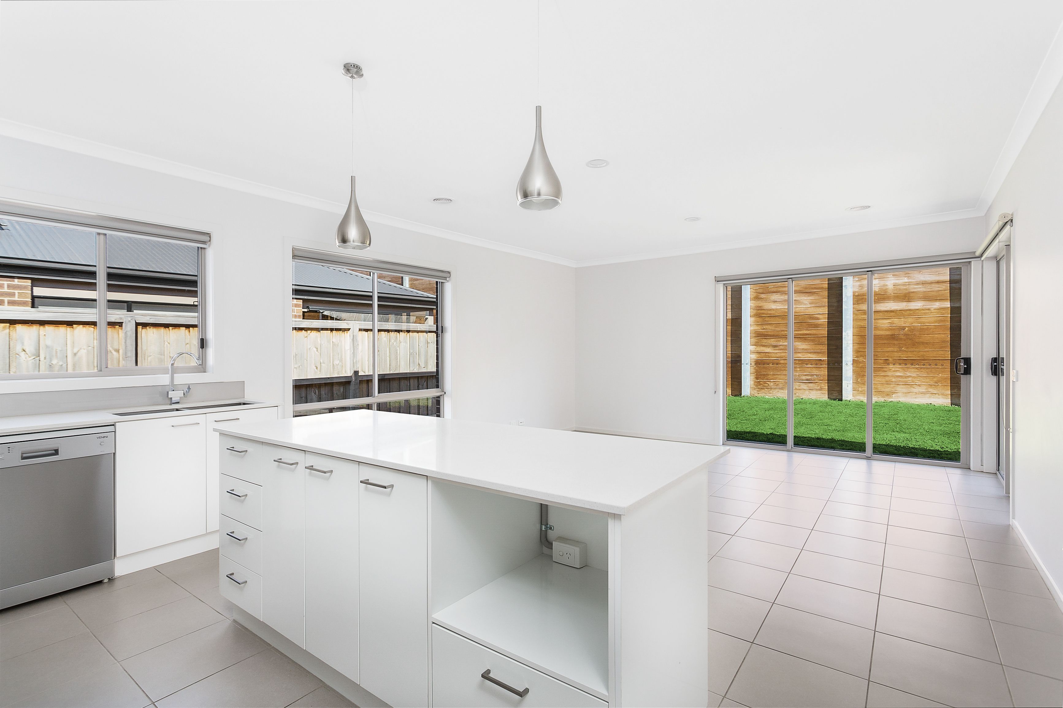 49 Jersey Crescent, Officer, VIC 3809