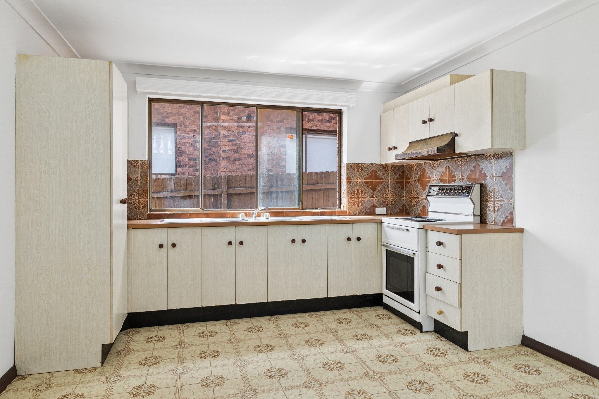 10 Dellwood Avenue — photo 18 of 25
