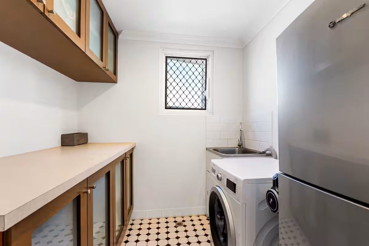 2 Campsie Street — photo 19 of 24