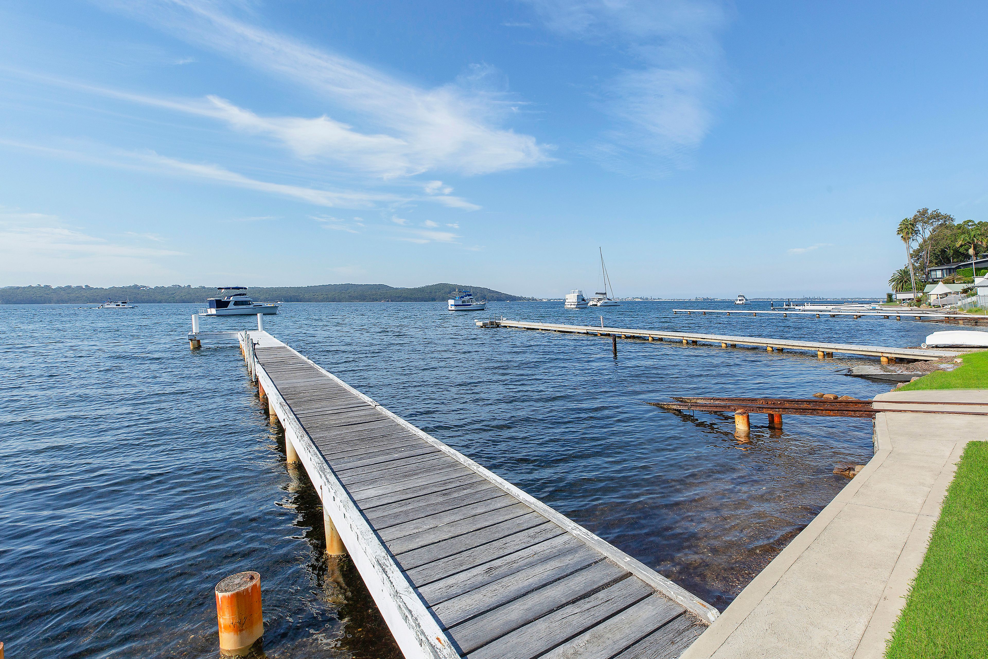 50 Skye Point Road, Coal Point NSW 2283