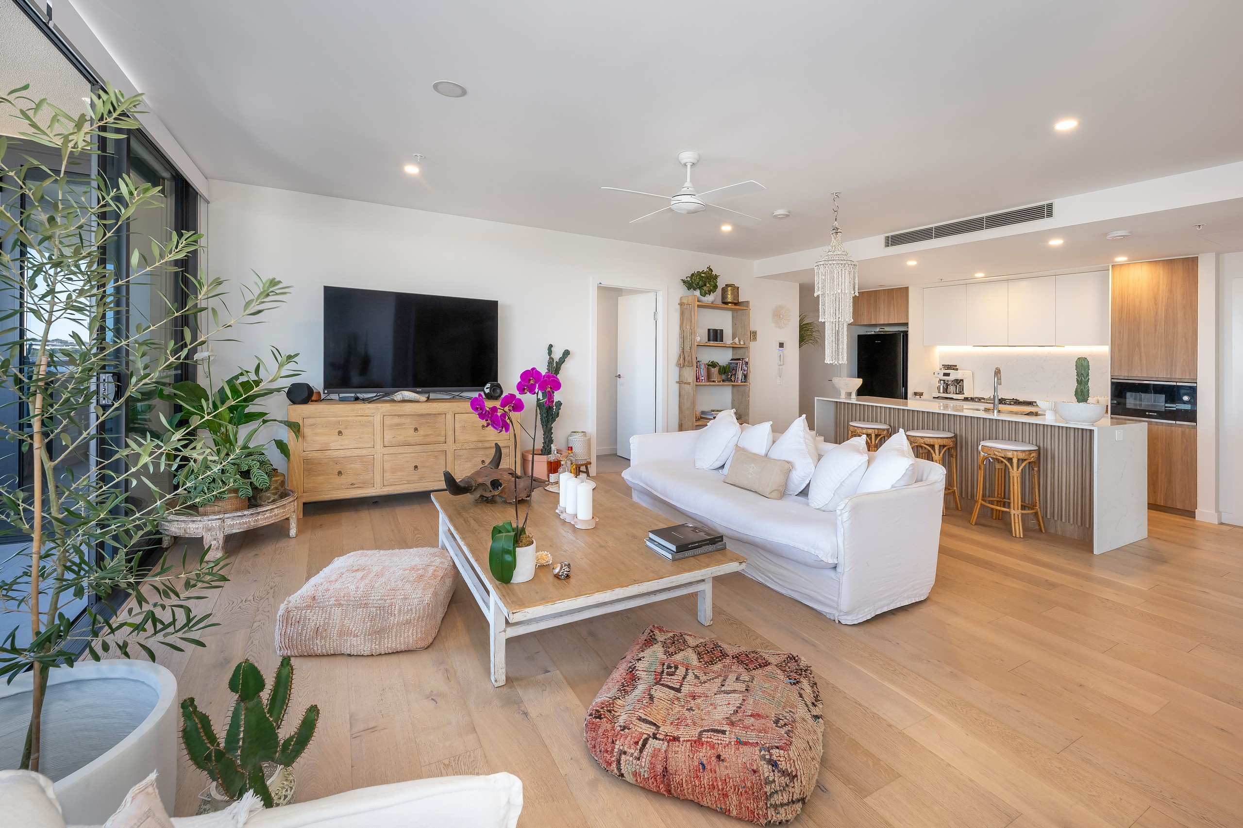 30402/15 Wharf Street, Hamilton, QLD 4007