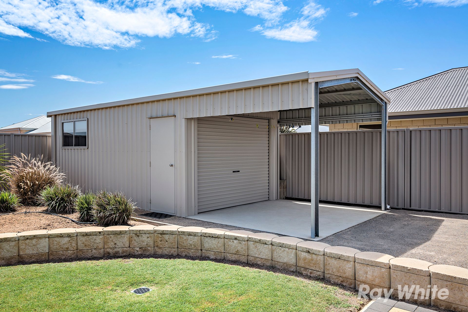 17 Topsail Street, Drummond Cove, WA 6532