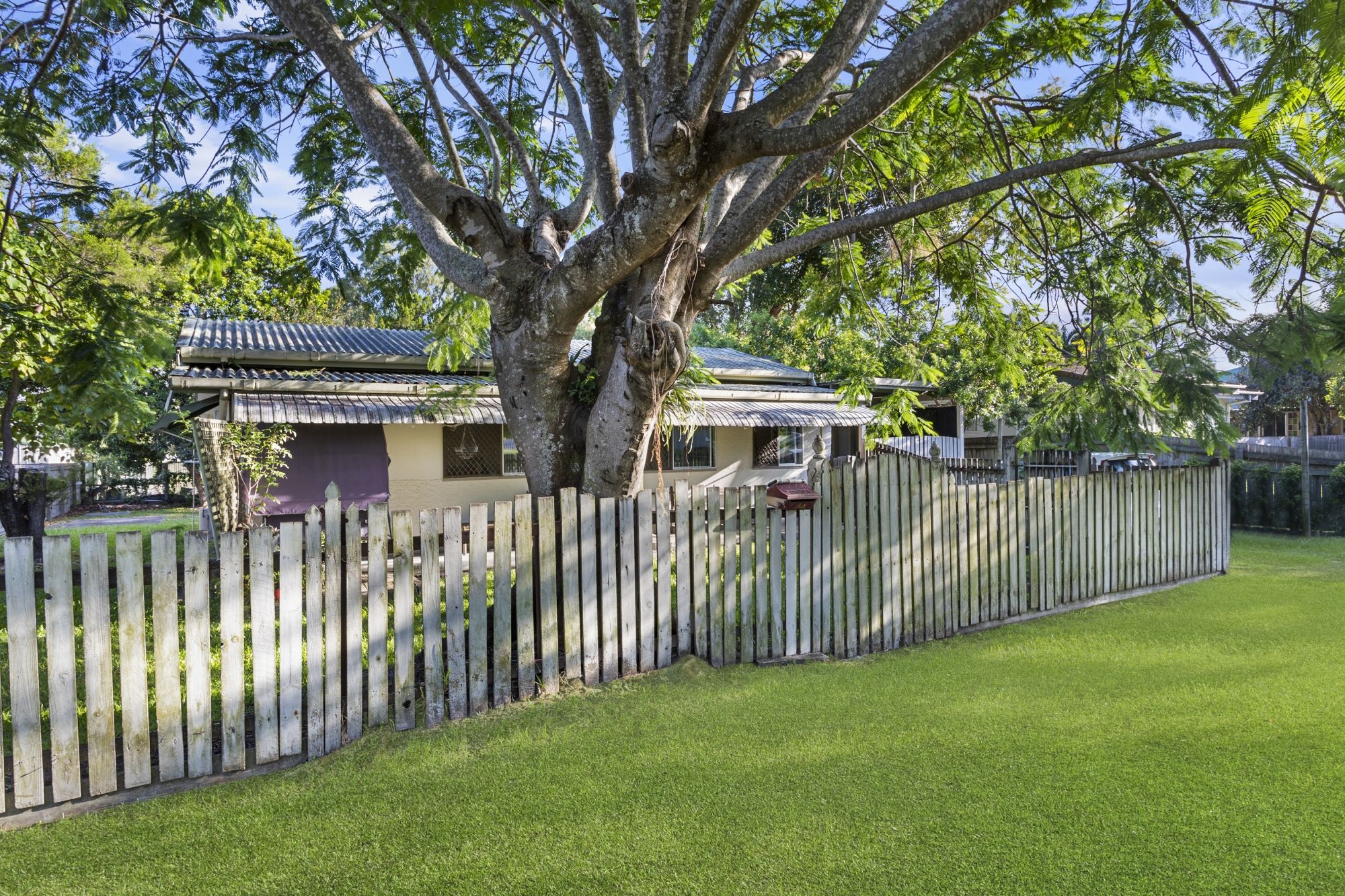 12 Lawnhill Avenue, Deception Bay QLD 4508
