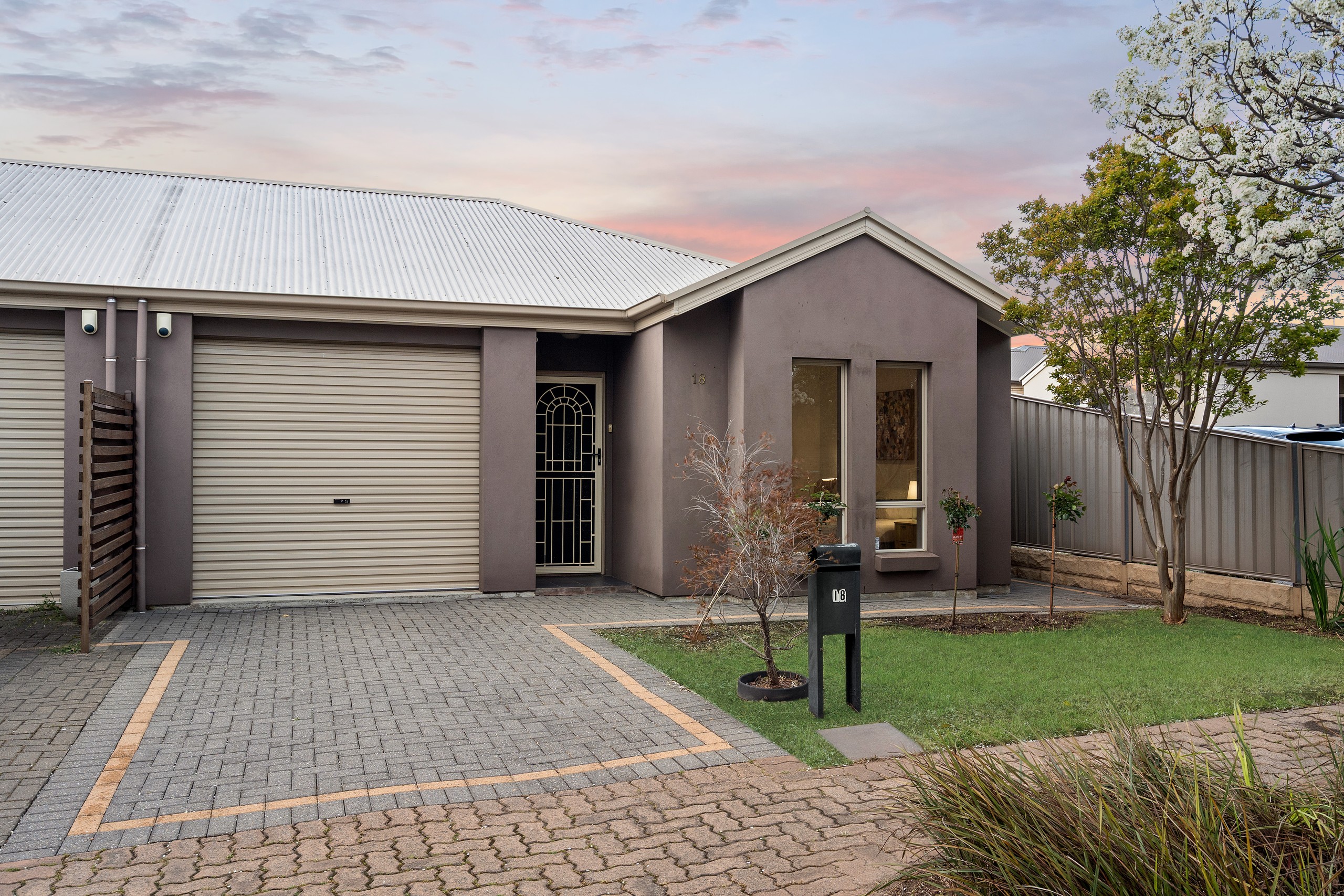 18 Kopoola Crescent, Gilles Plains, SA 5086