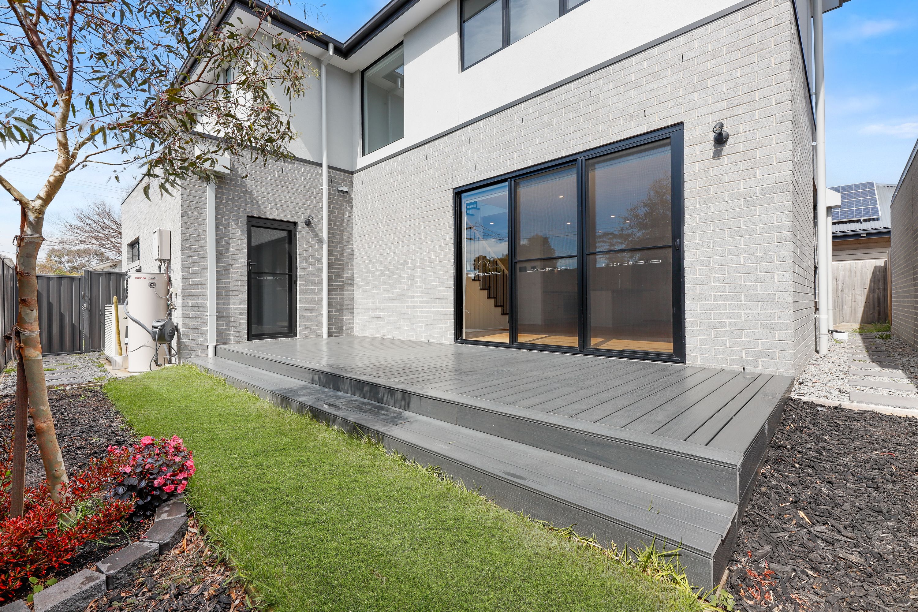 5 Regent Parade — photo 10 of 10