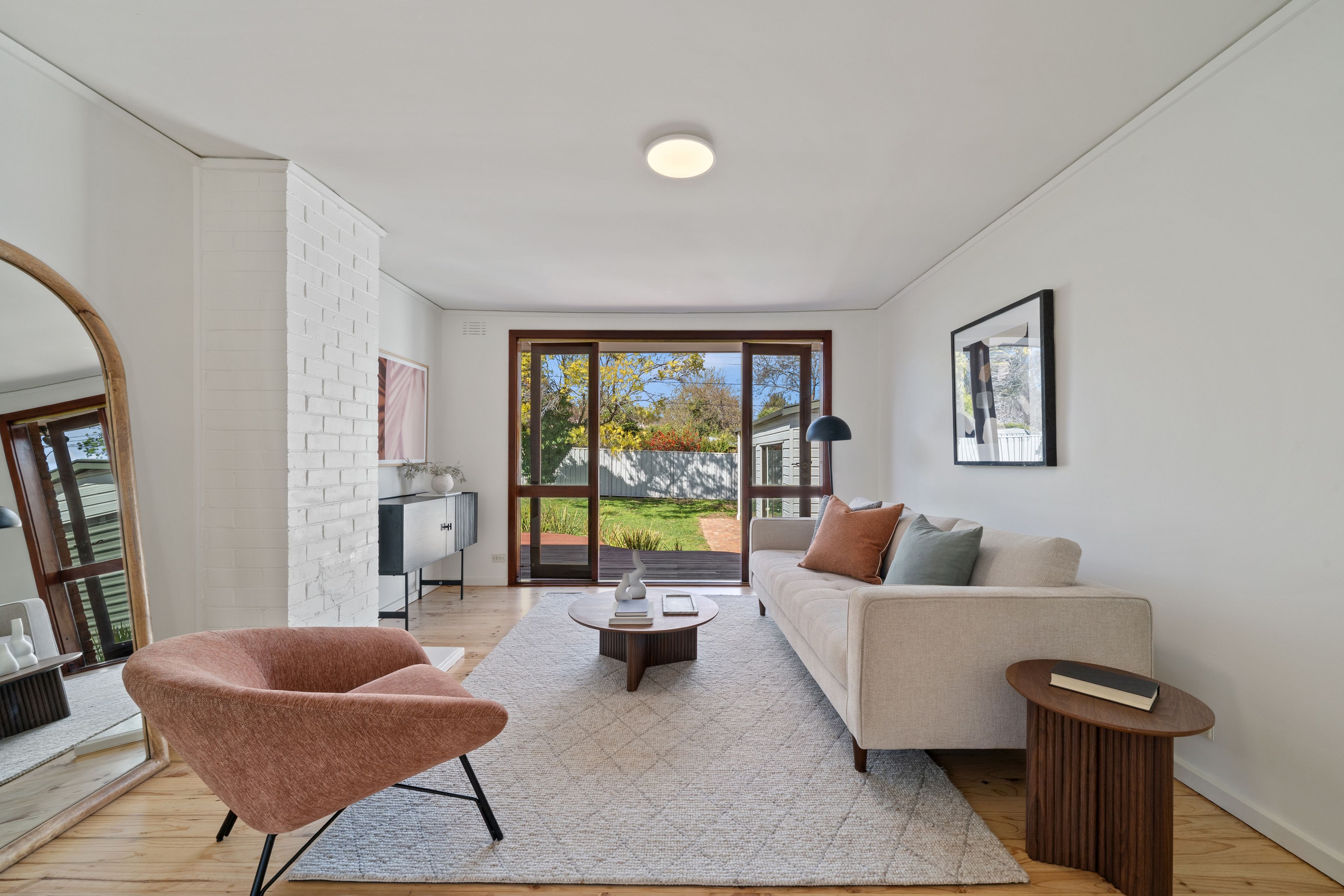 42 Gardiner Street — photo 8 of 22