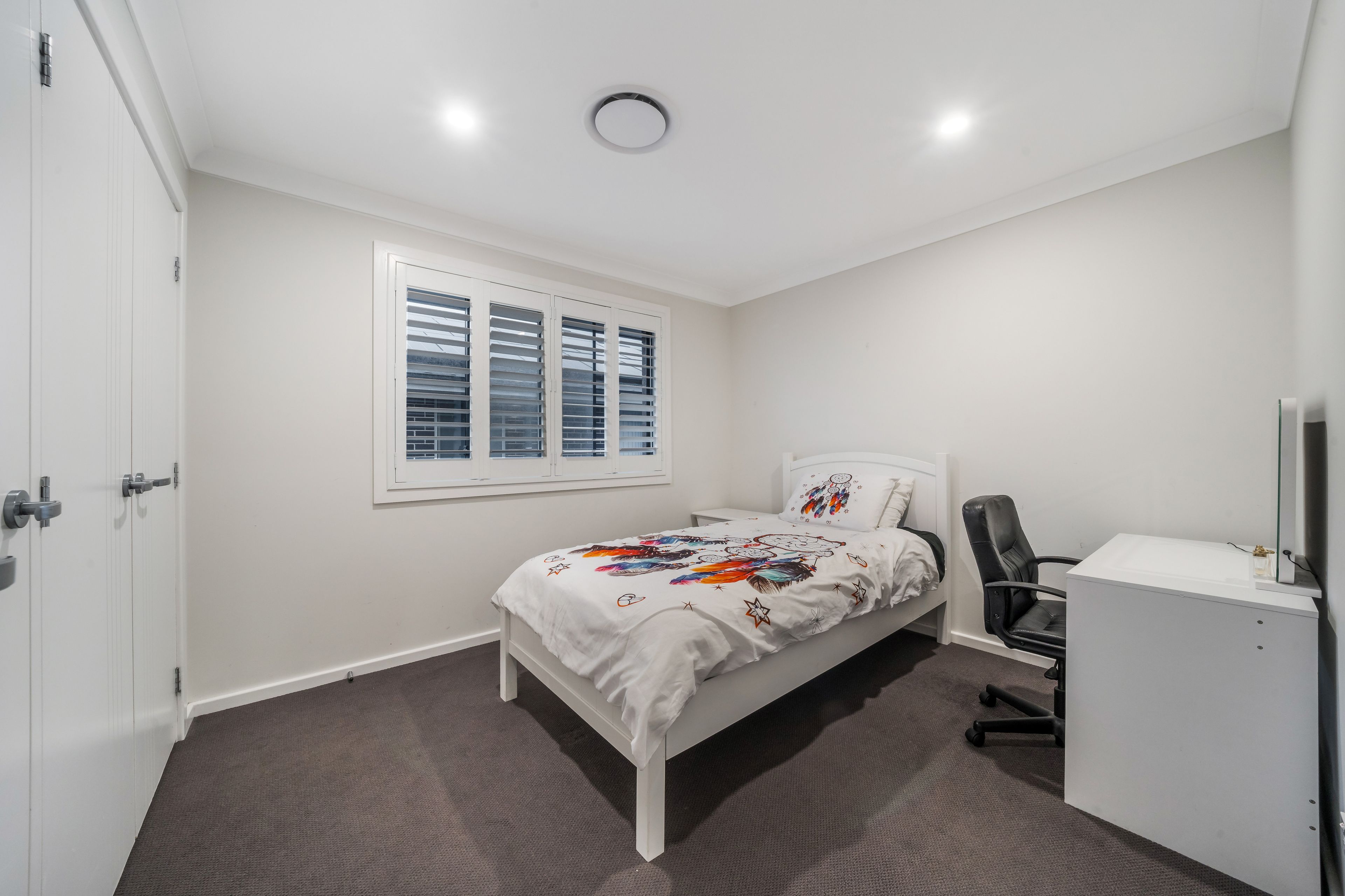 27 Pear Street — photo 12 of 21