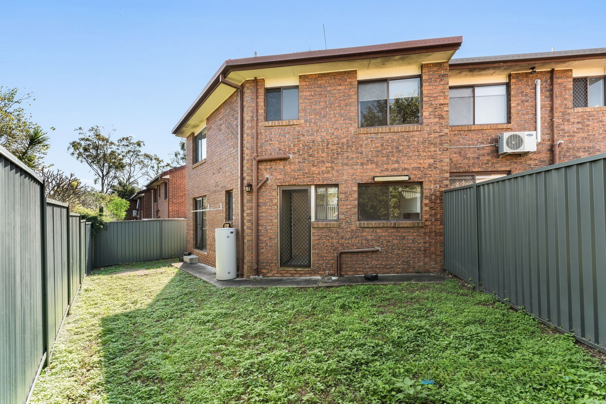 22/93 Barbaralla Drive — photo 11 of 13