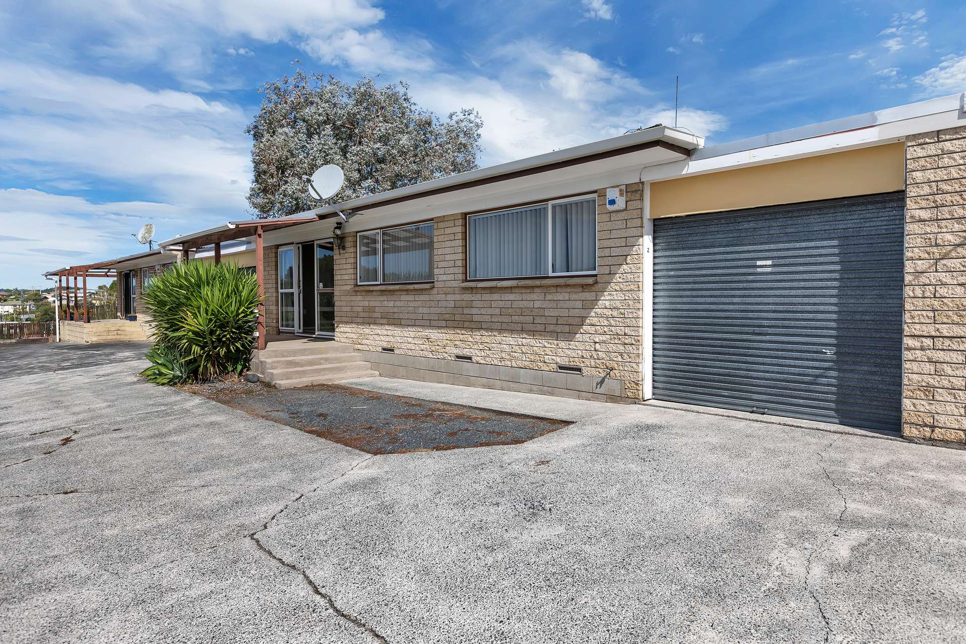 35b Murdoch Crescent photo 3