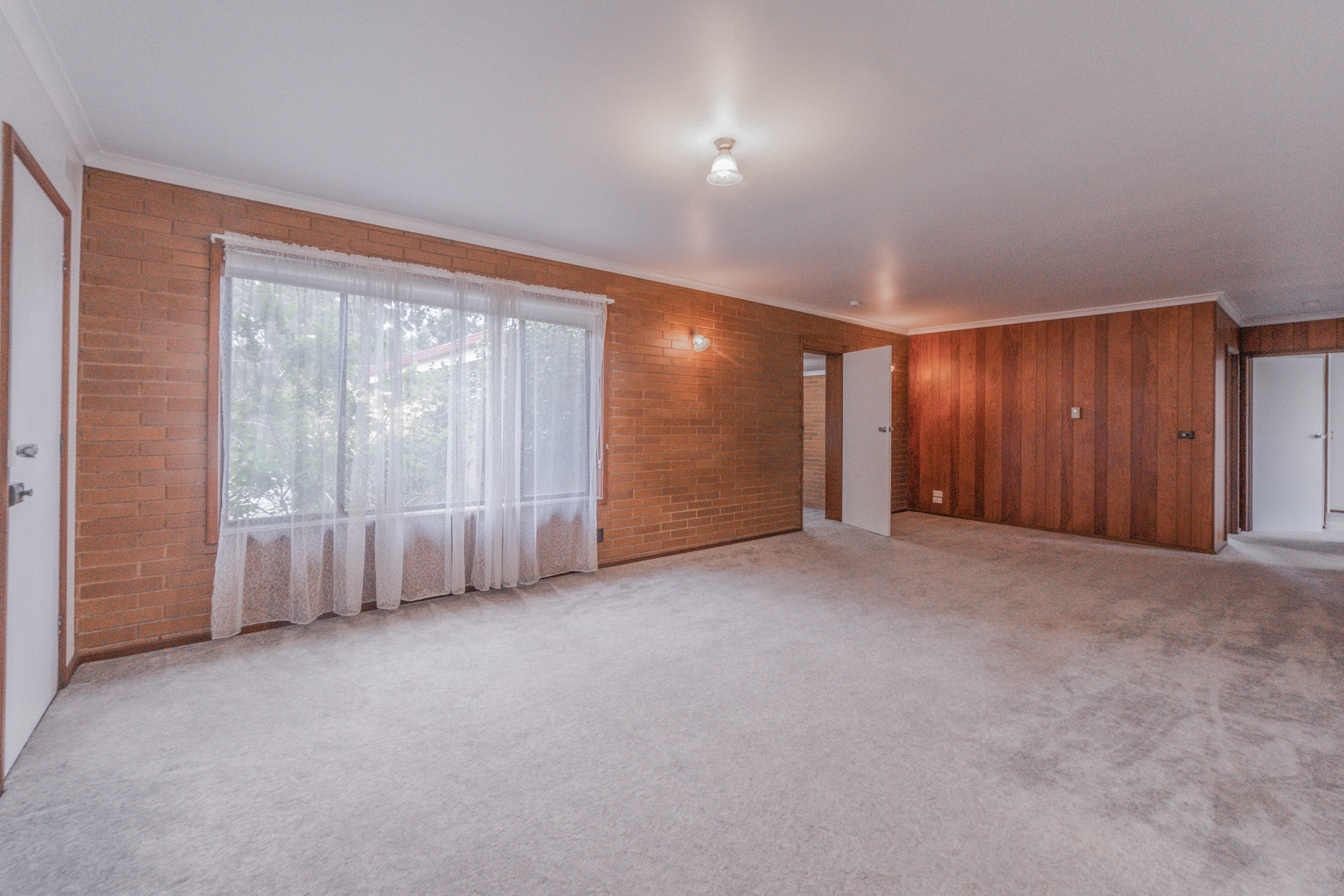 1/136 Retreat Road, Spring Gully, VIC 3550