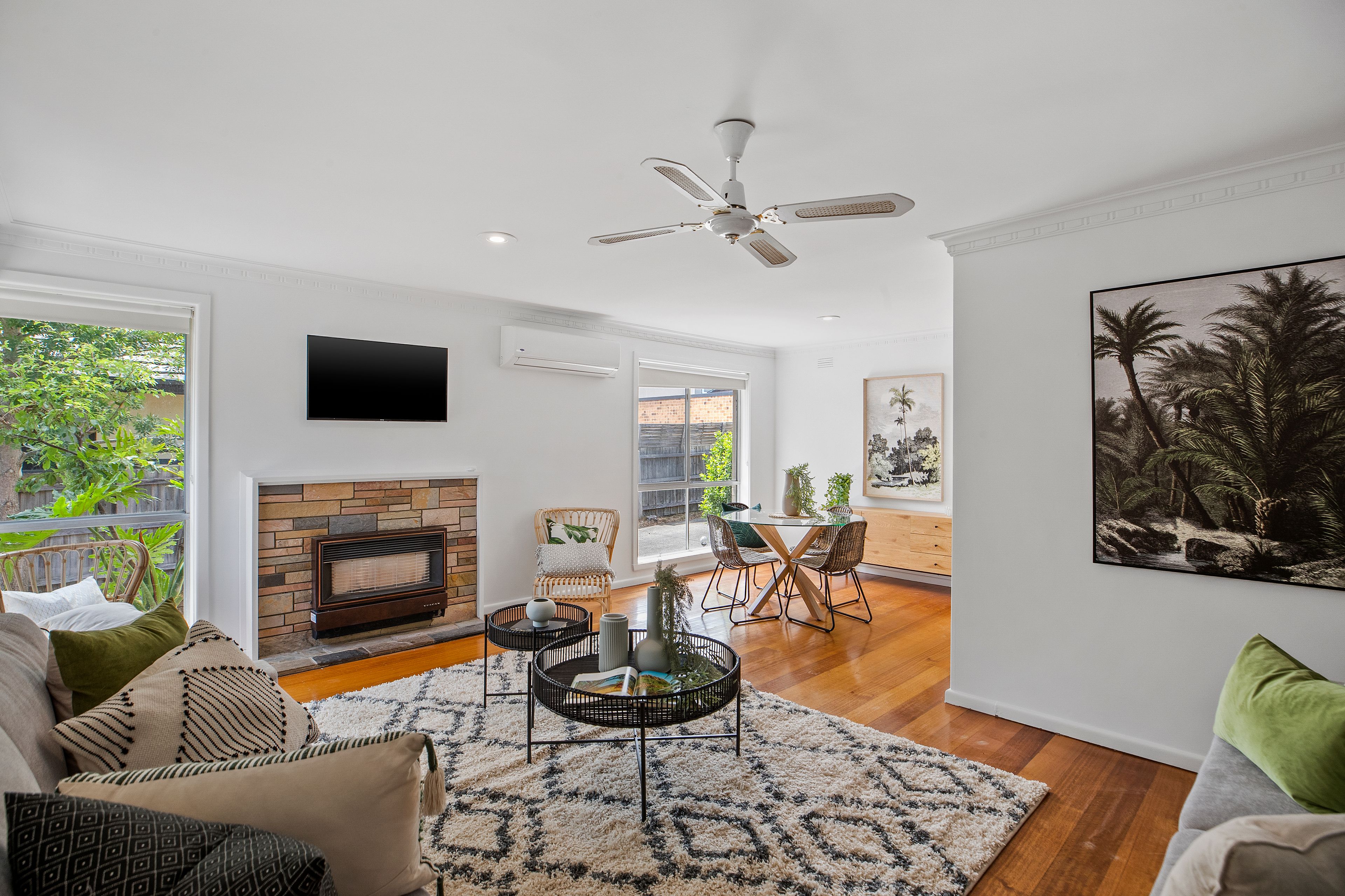 16 Broughton Avenue, Croydon, VIC 3136
