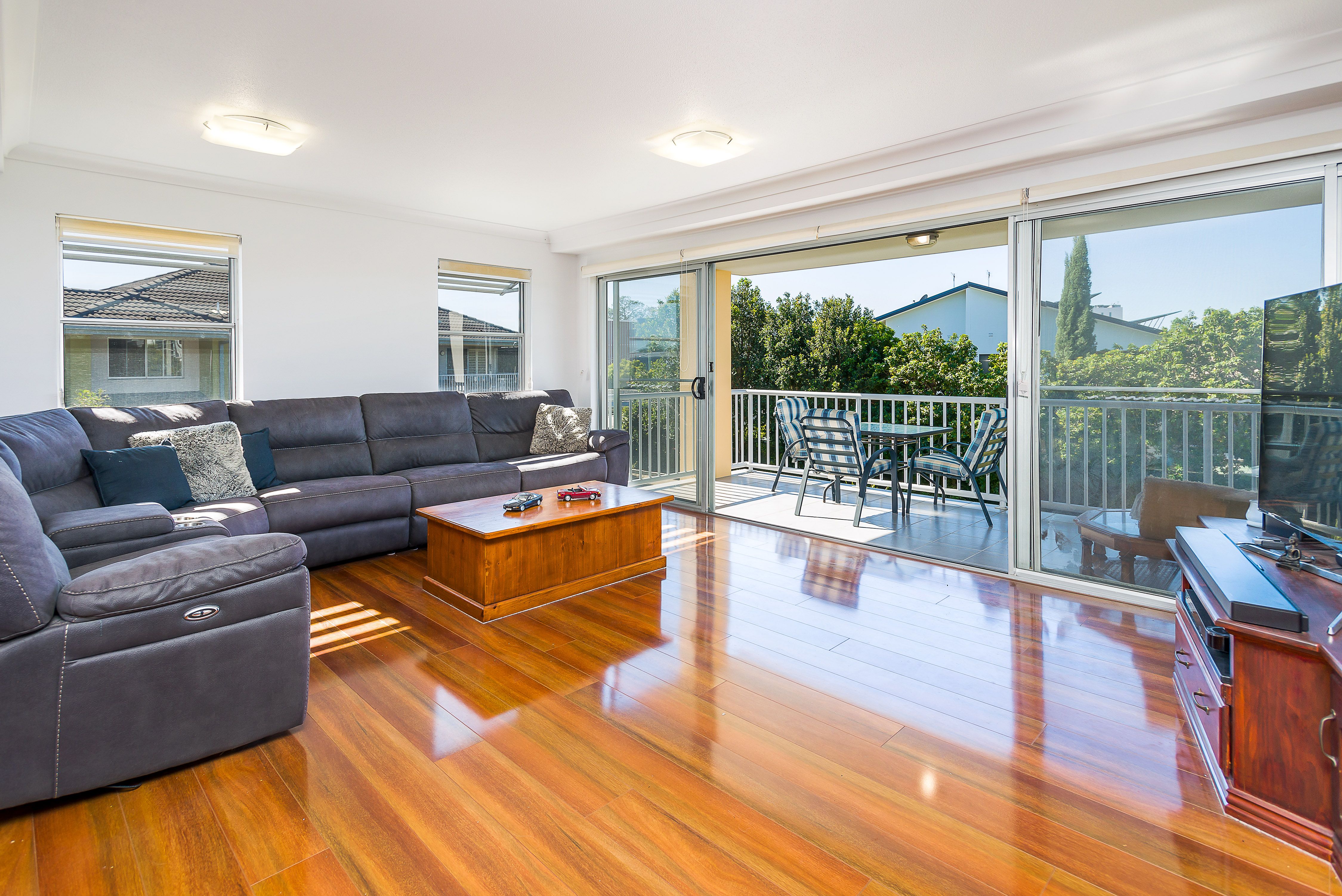 22 Oleander Avenue, Biggera Waters QLD 4216