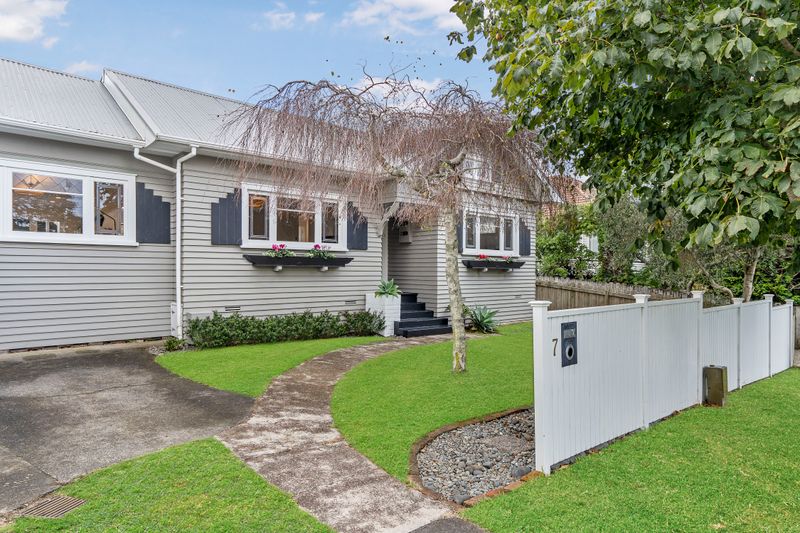House 7 Kingsway, Three Kings, Auckland City
