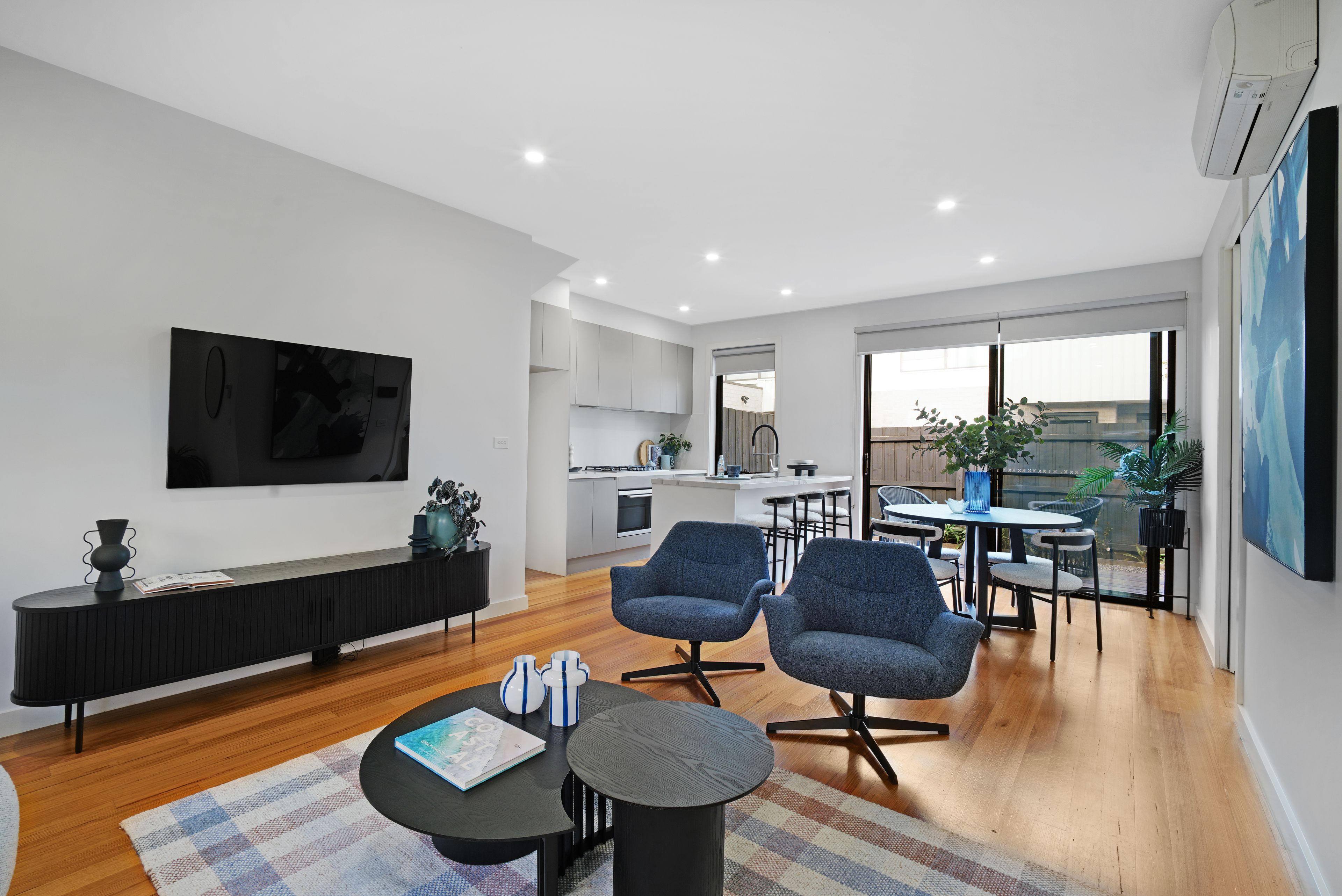 2/21 Barwon Avenue, Reservoir, VIC 3073