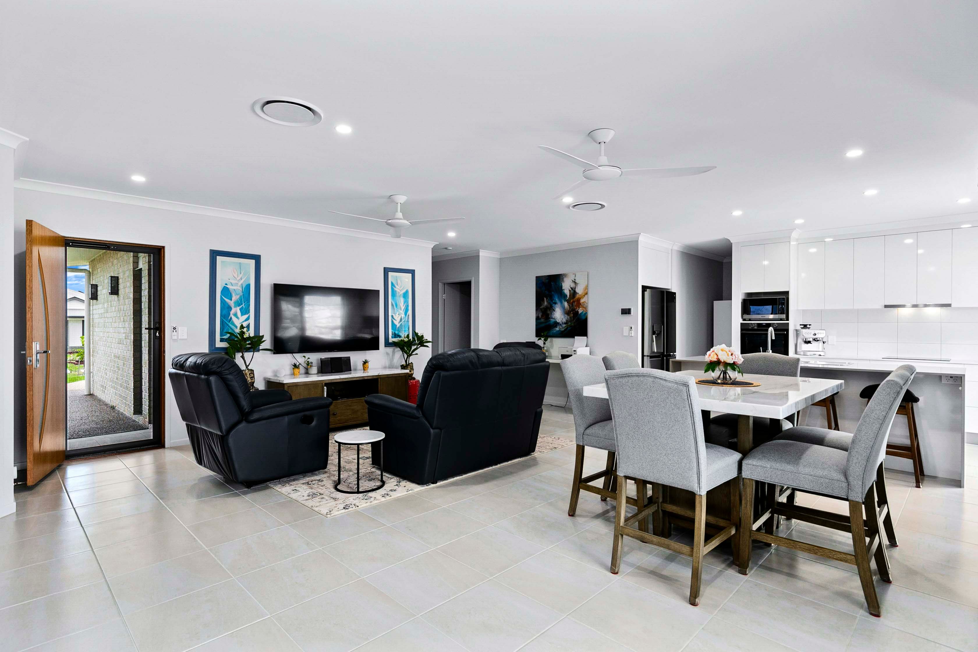 3 Sorrel Court, Nikenbah, QLD 4655