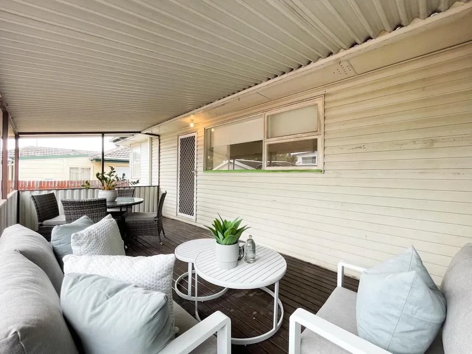 42 Darwin Road — photo 9 of 10
