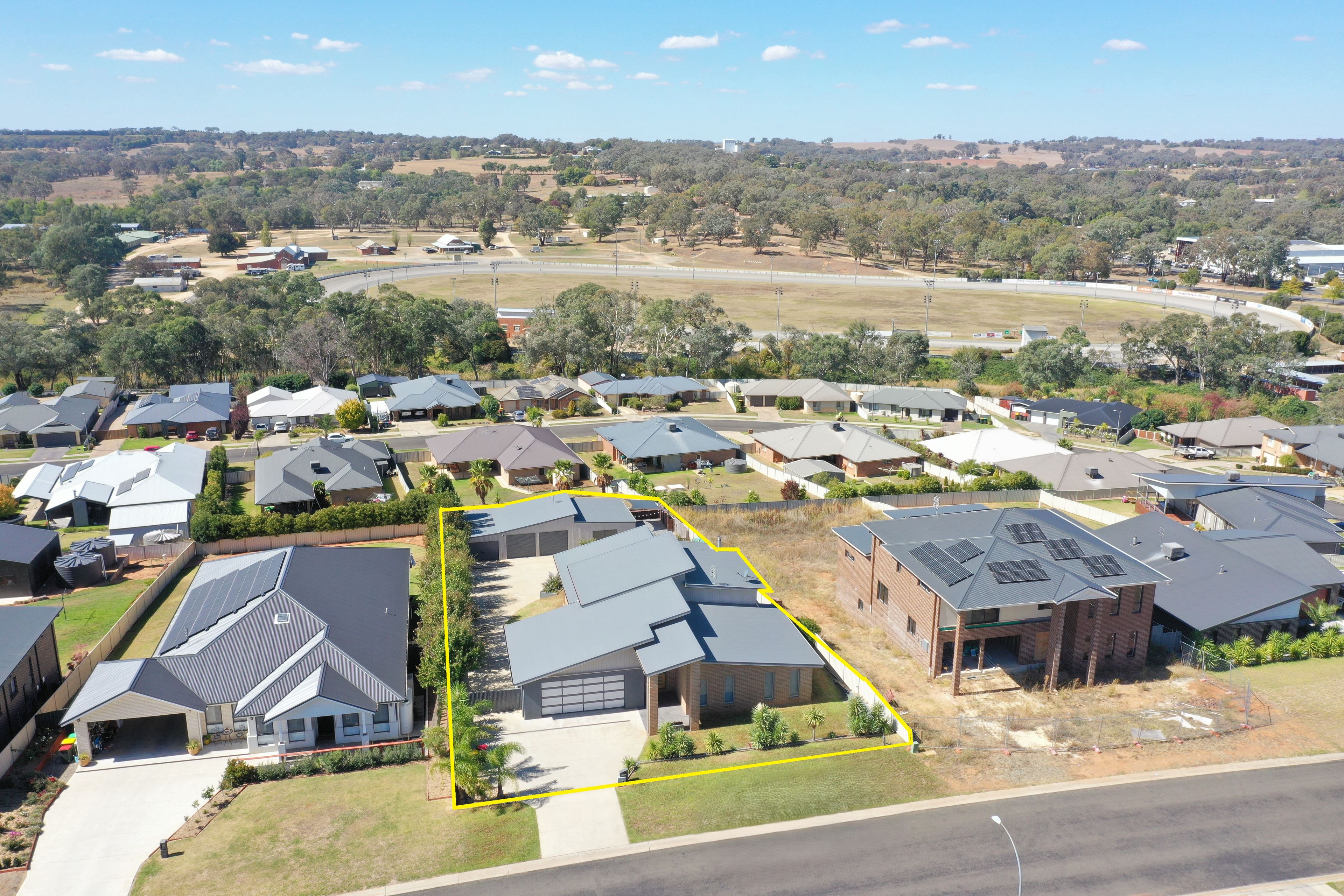27 Jordan Place, Young, NSW 2594