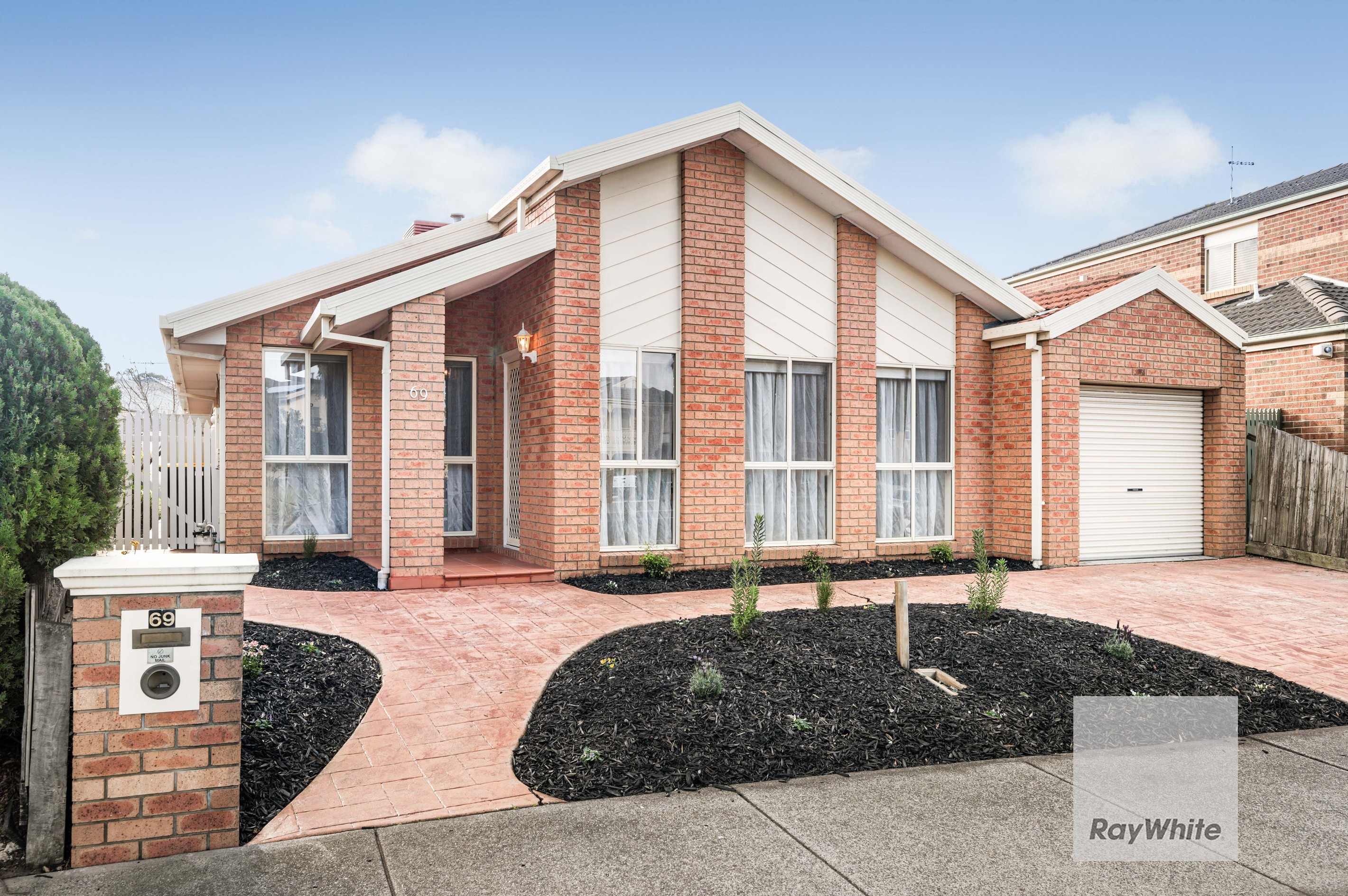 69 Gowanbrae Drive, Gowanbrae, VIC 3043
