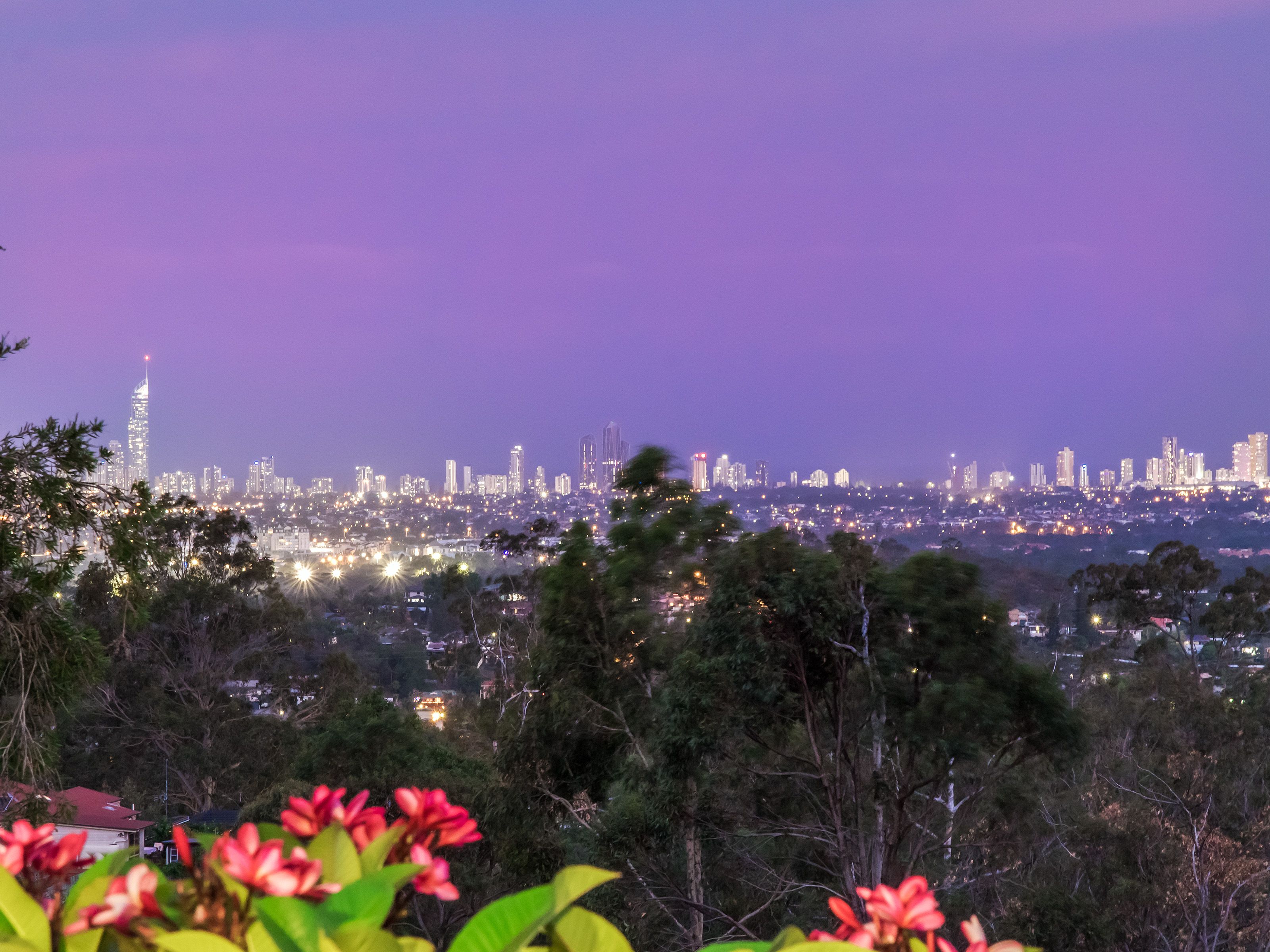 2/68 Kincaid Drive, Highland Park, QLD 4211
