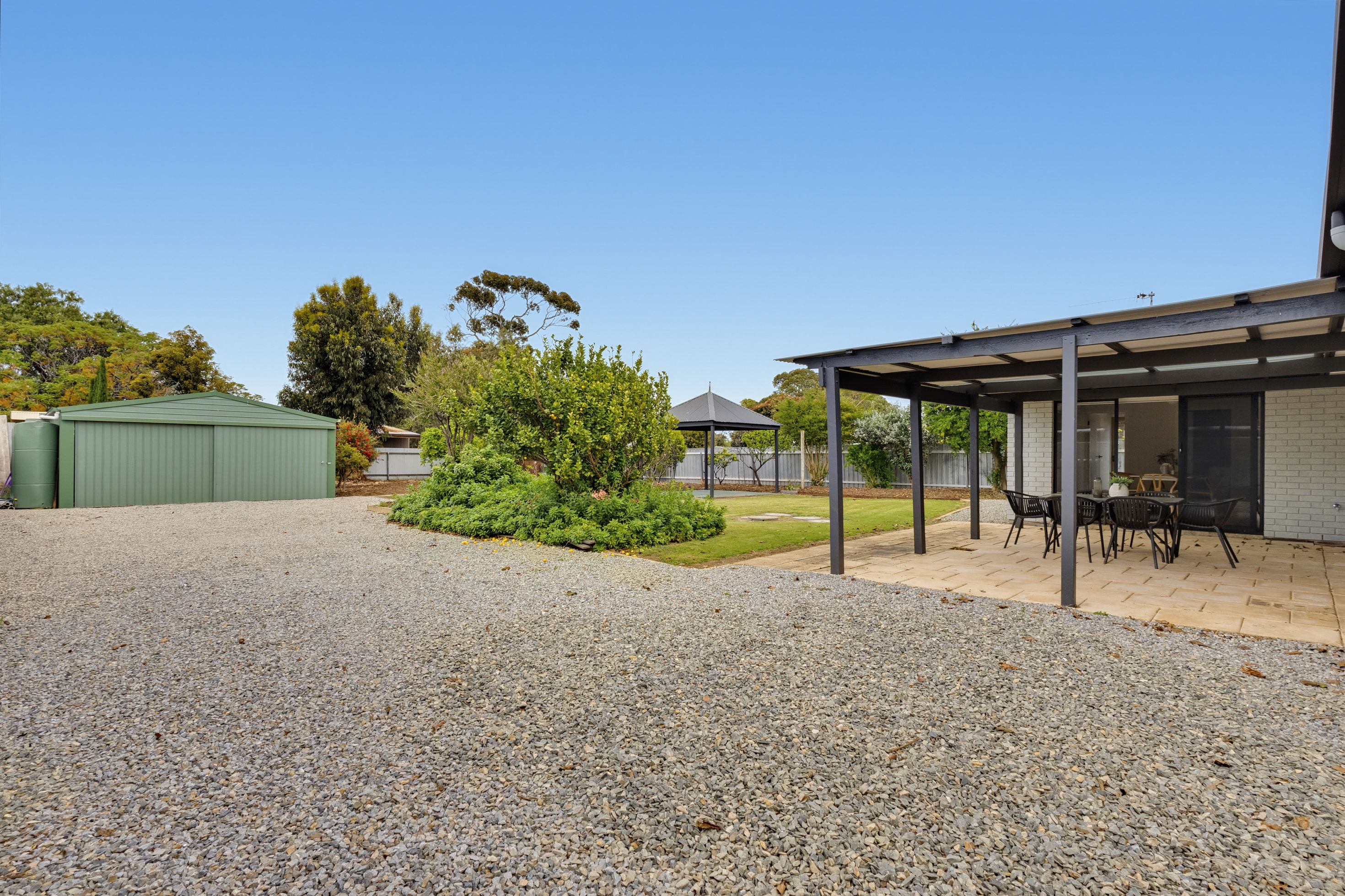11 Katherine Drive — photo 18 of 27