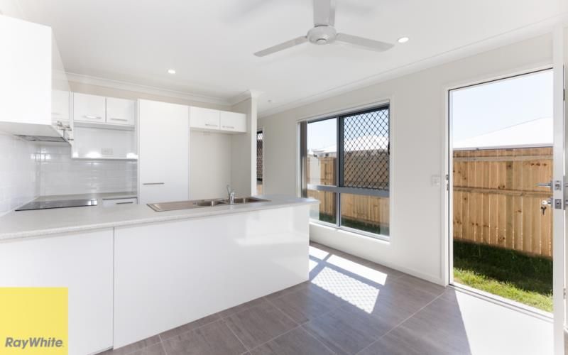 2/35 Kevin Mulroney Drive, Flinders View, QLD 4305