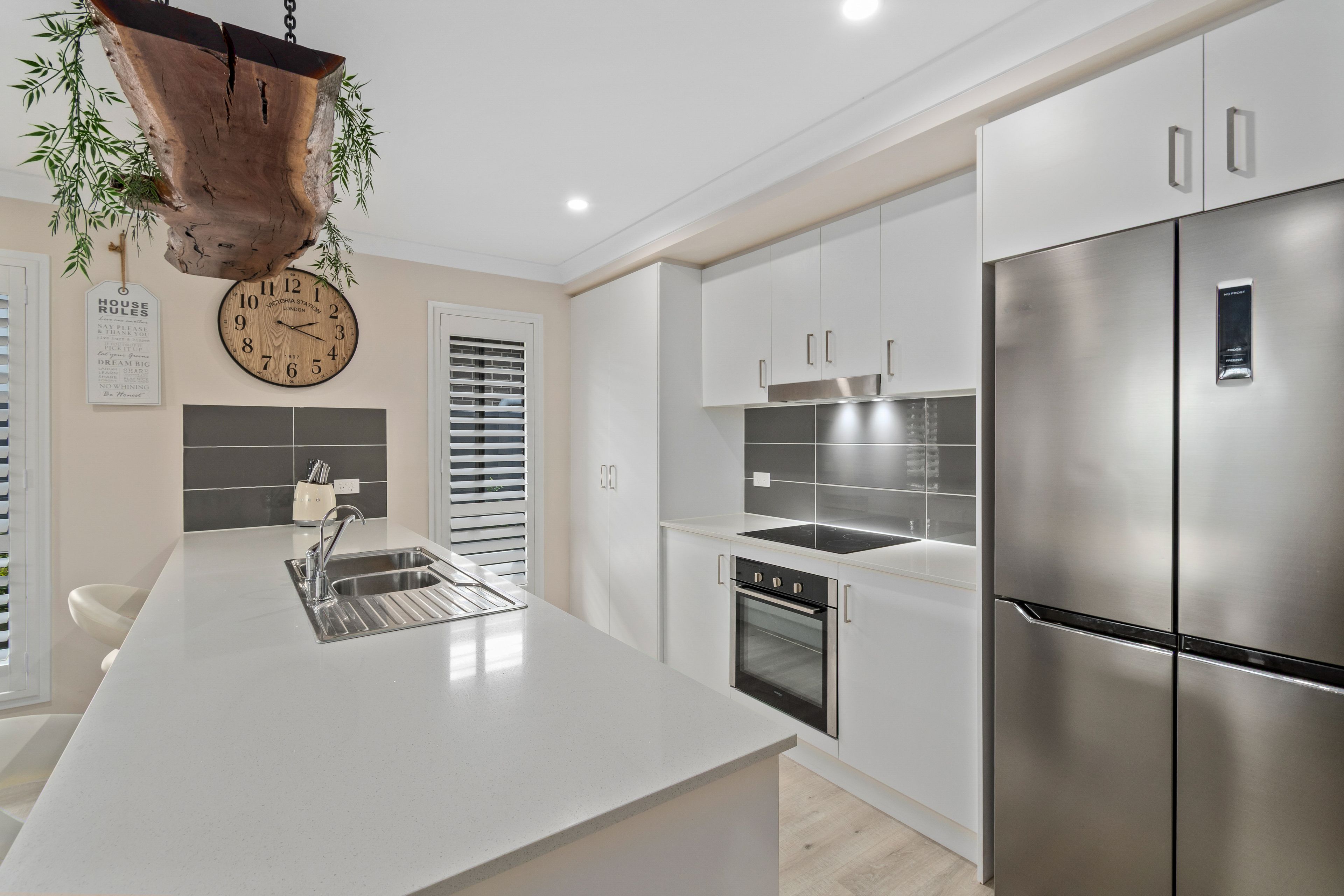 59 Neeson Road, STREAM HILL, NSW 2526