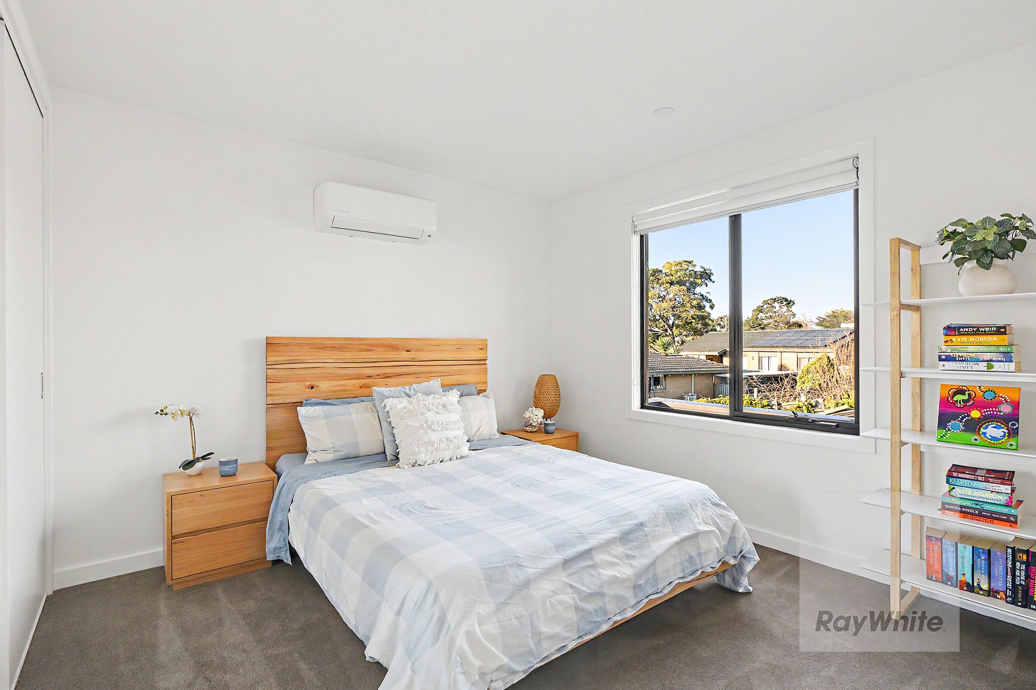 4/4 Berringa Court — photo 11 of 18