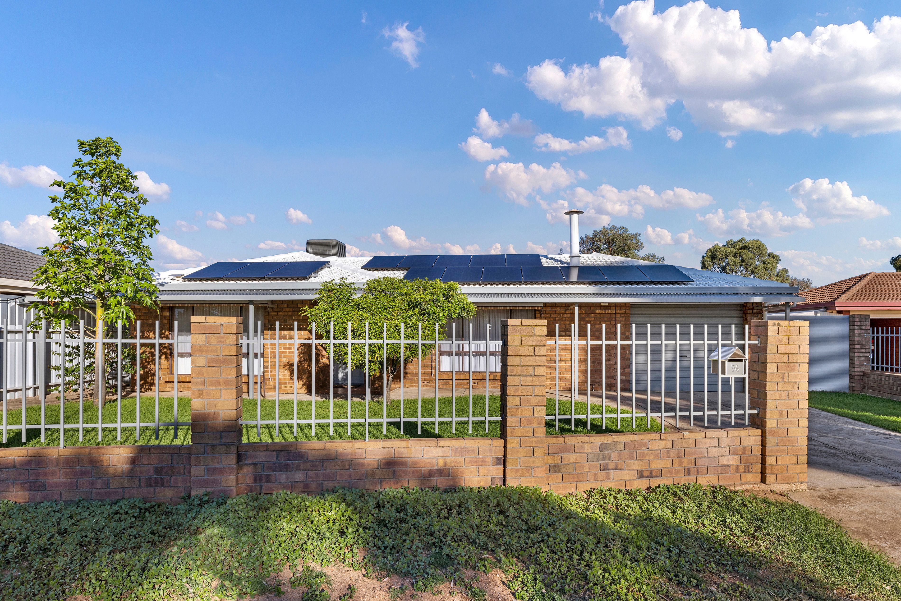 96 Kensington Way, Burton SA 5110