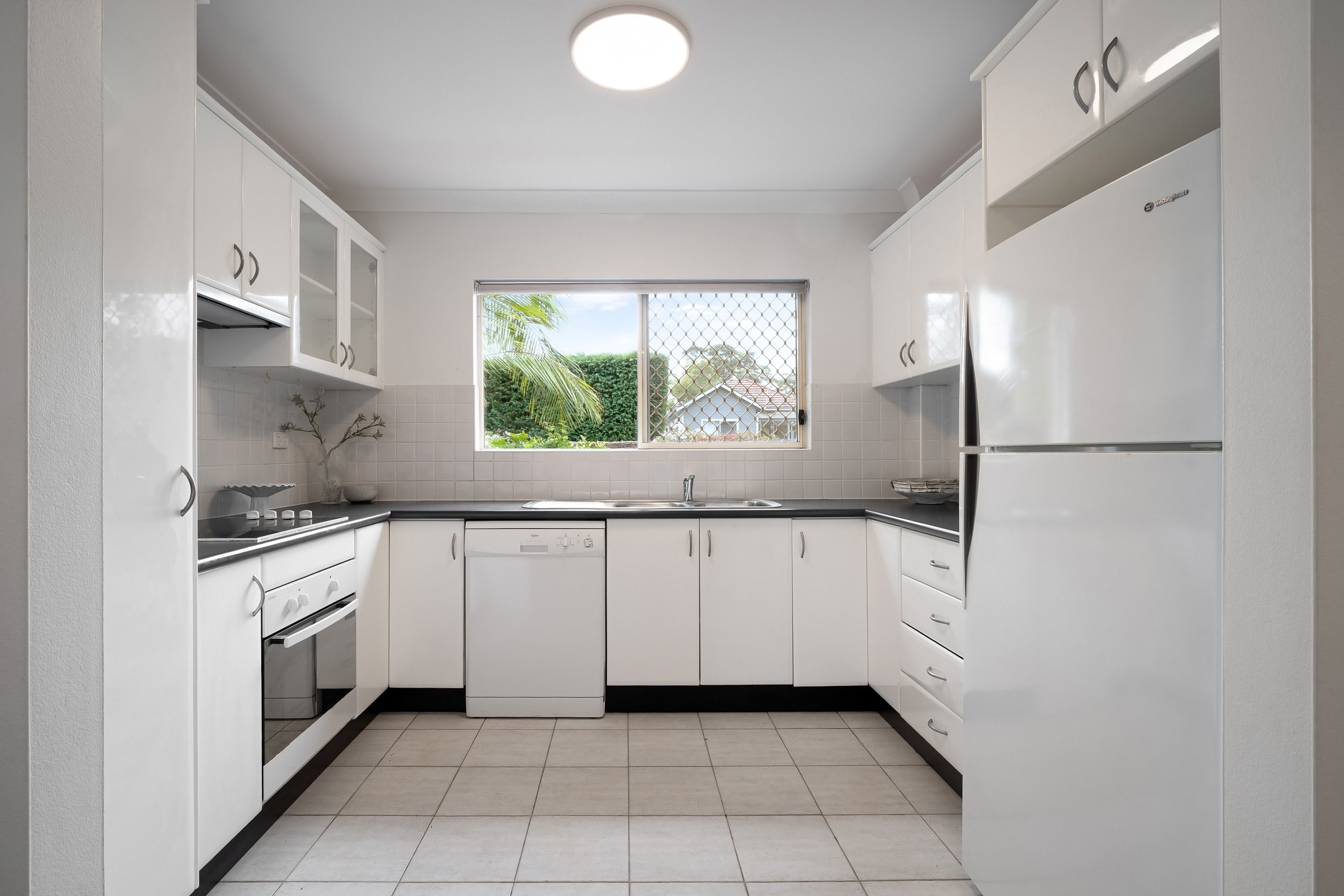 19/35-37 Quirk Road — photo 4 of 6