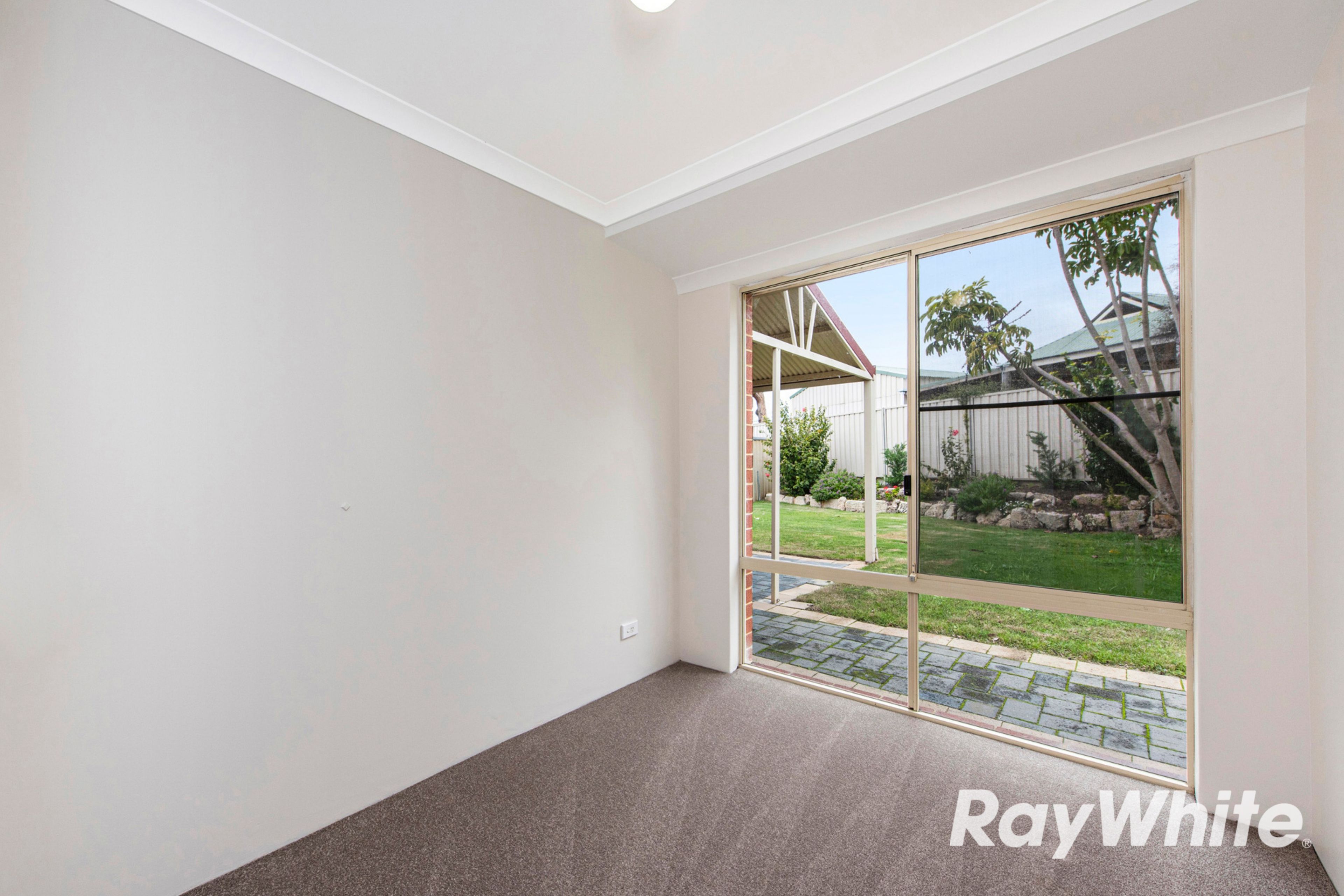 15 Kennett Place — photo 11 of 18