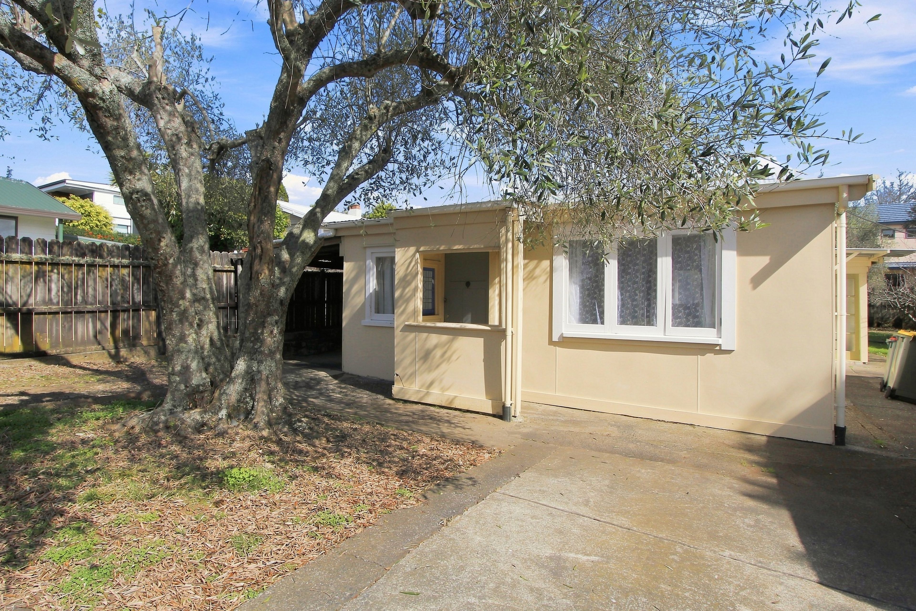 58 Coronation Road, Mangere Bridge