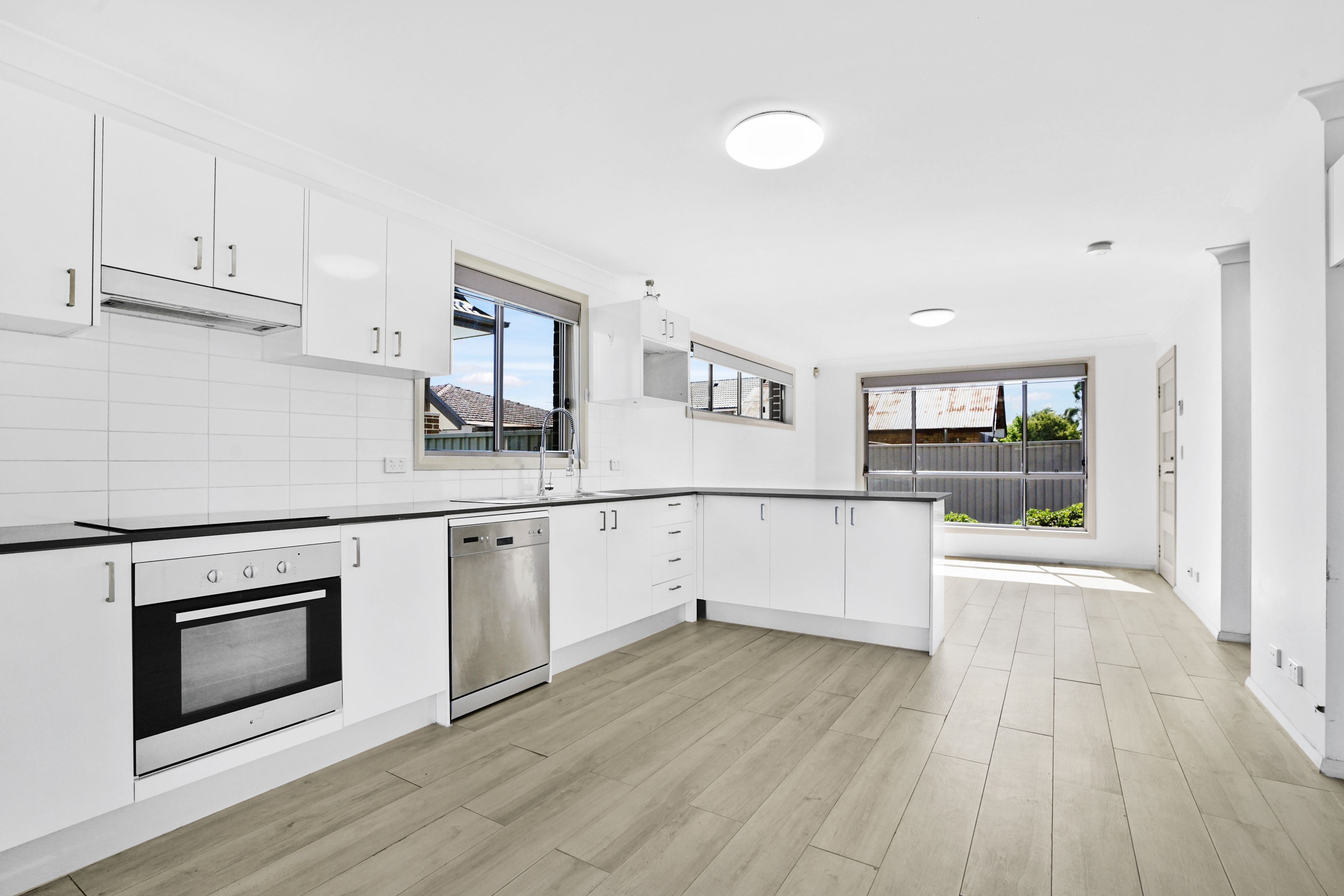 4/60 Brisbane Street, Oxley Park, NSW 2760