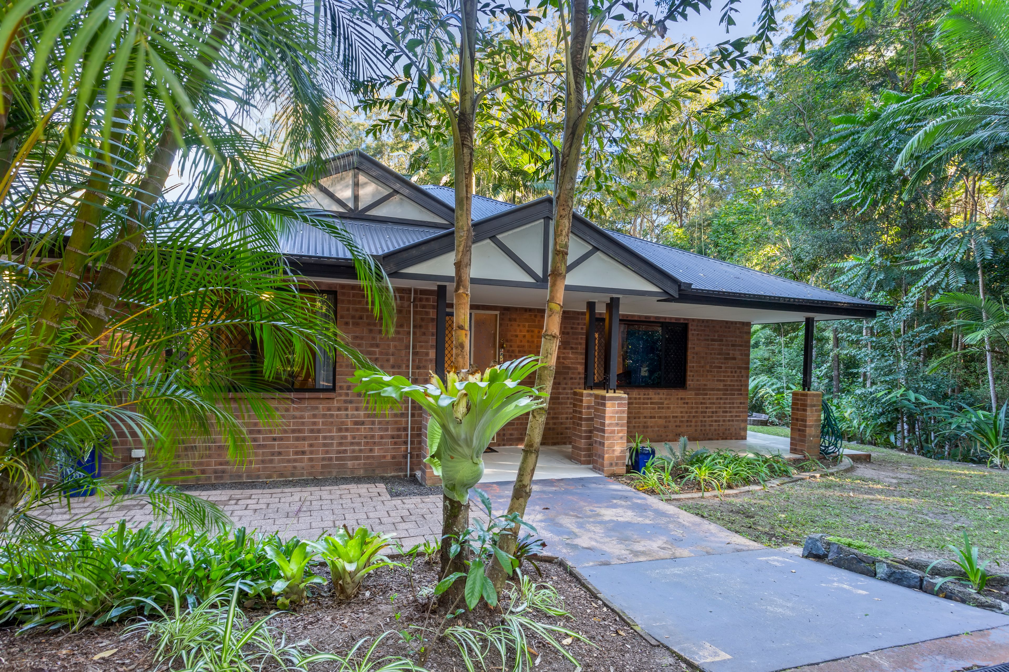 5 Lavender Close, Glenview QLD 4553