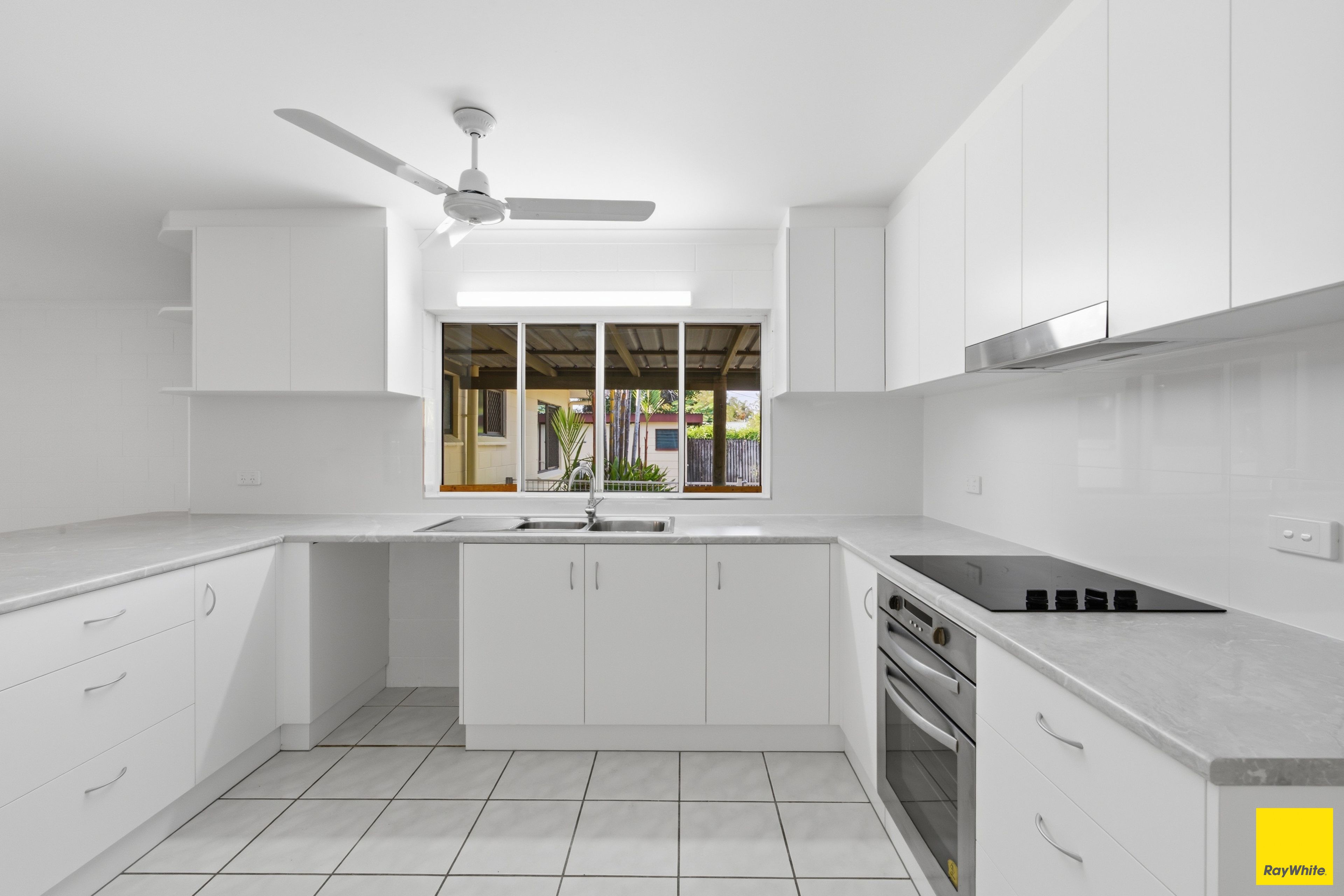 10 Sussex Street — photo 5 of 29