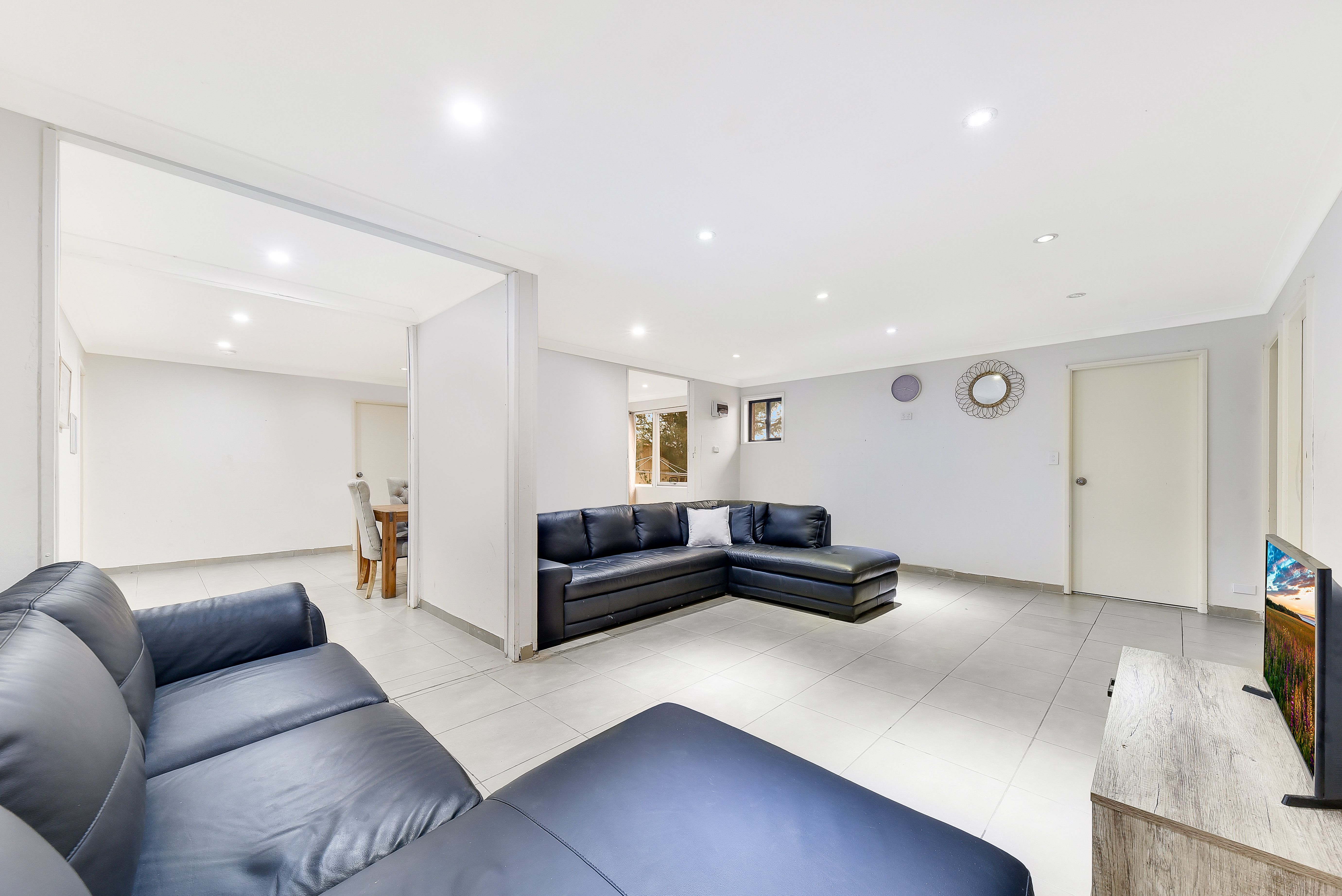 8 Capertee Street, Ruse, NSW 2560