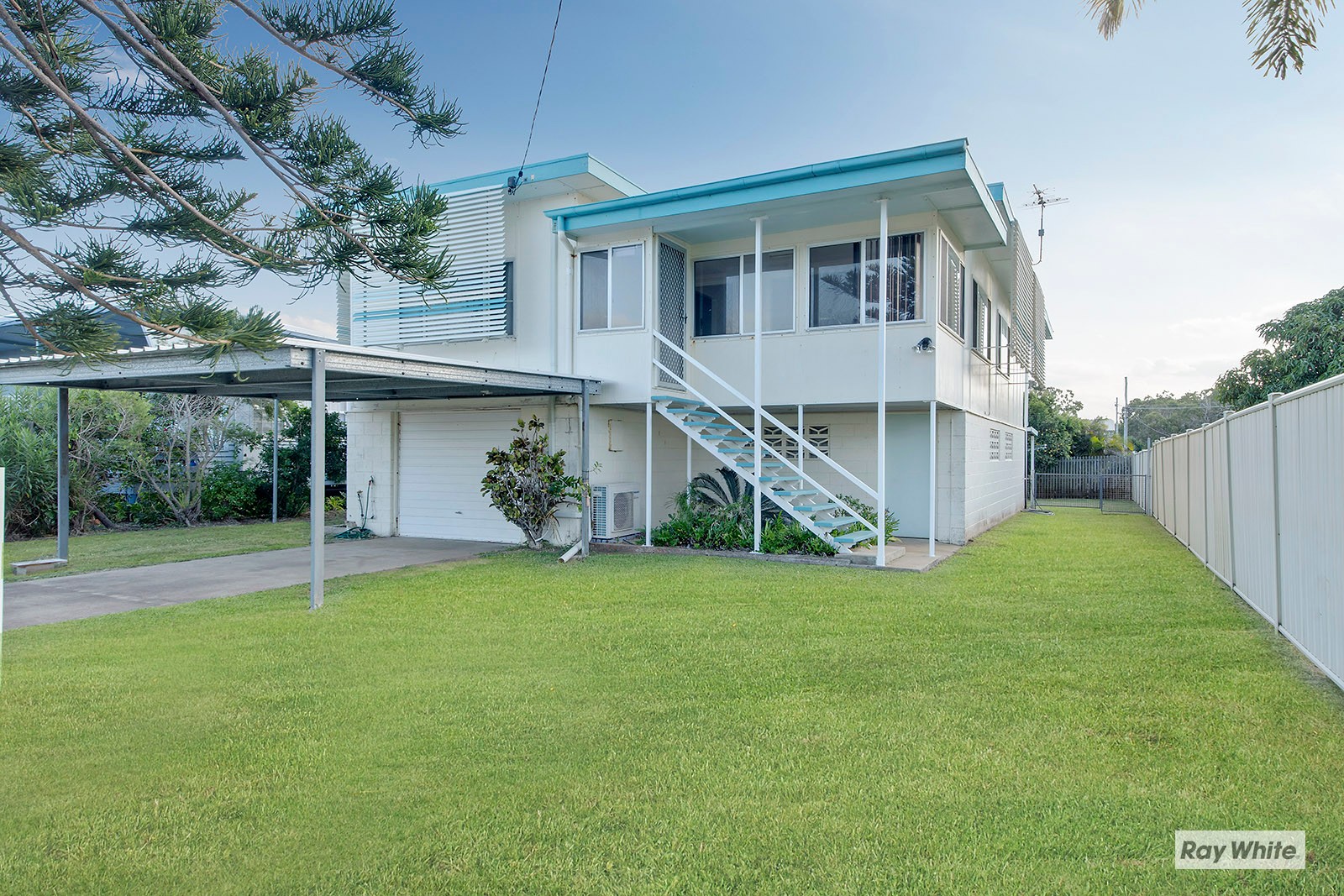 3 Ware Avenue, Causeway Lake, QLD 4703