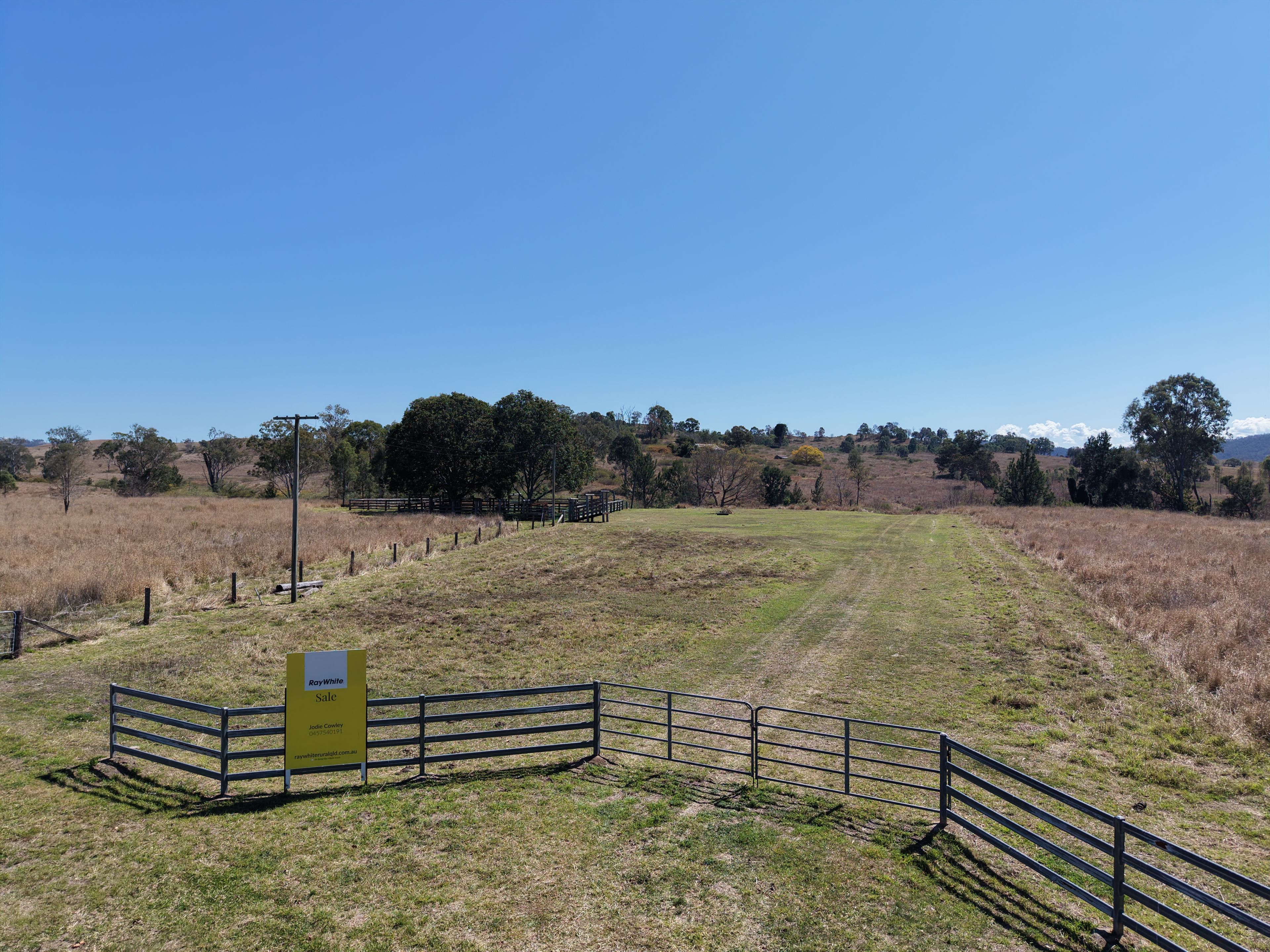 248 Grieves Road — photo 9 of 14