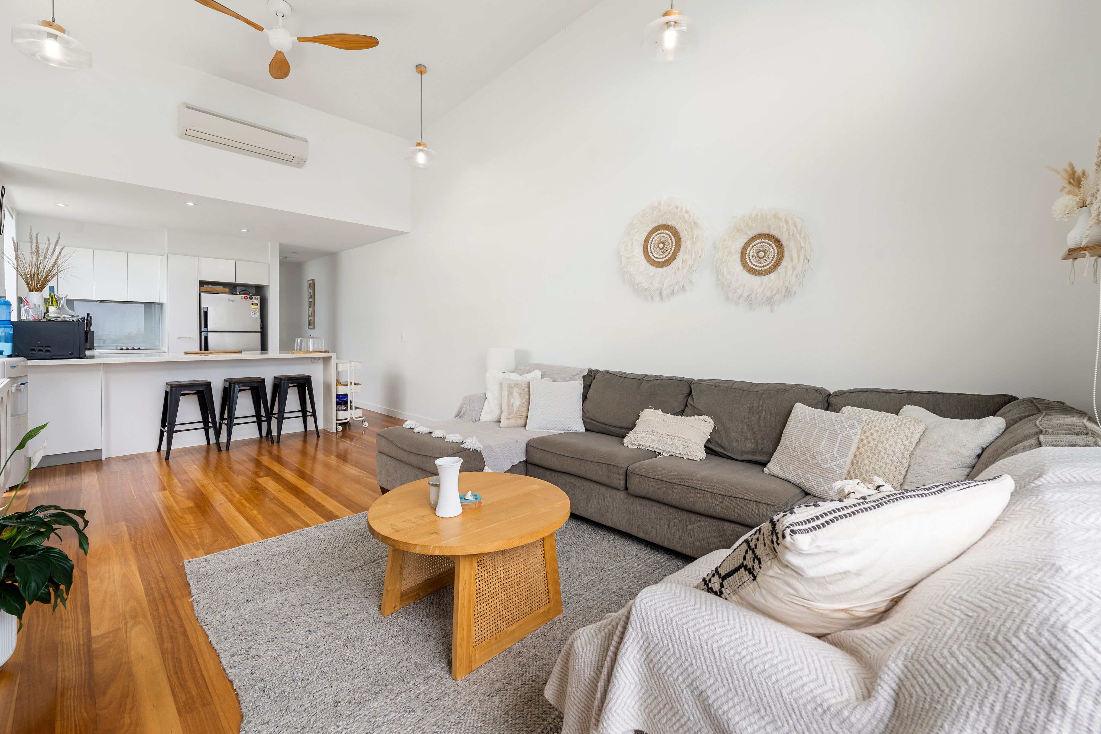 2/40 Jefferson Lane, Palm Beach, QLD 4221 Apartment for Sale Ray