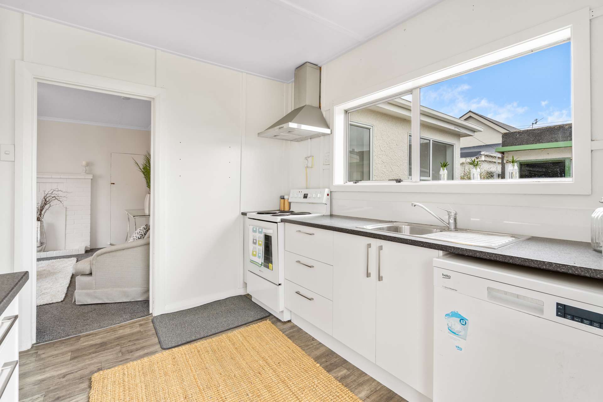 65 Bradshaw Street photo 10