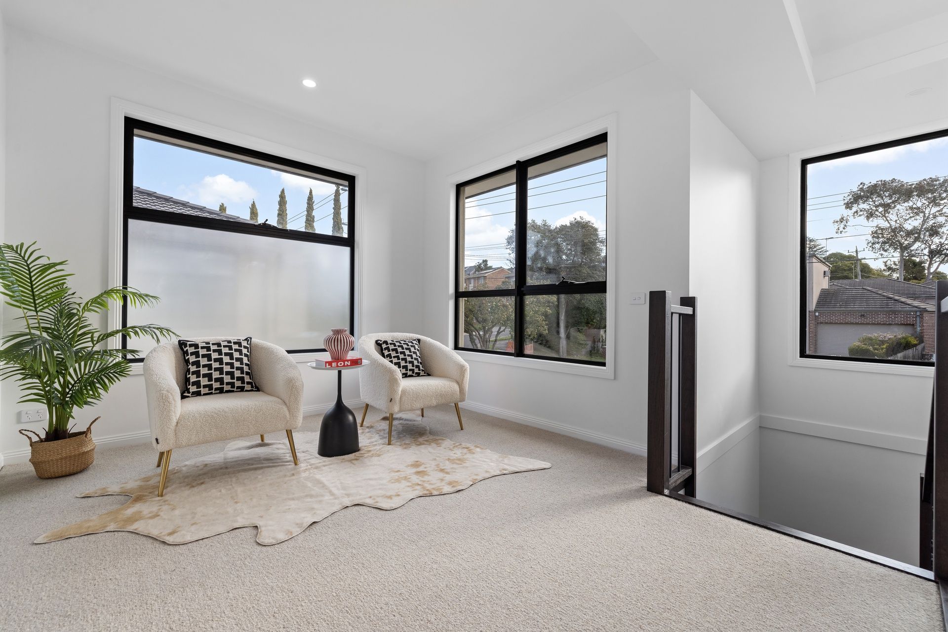 1/6 Ivanhoe Street — photo 10 of 23