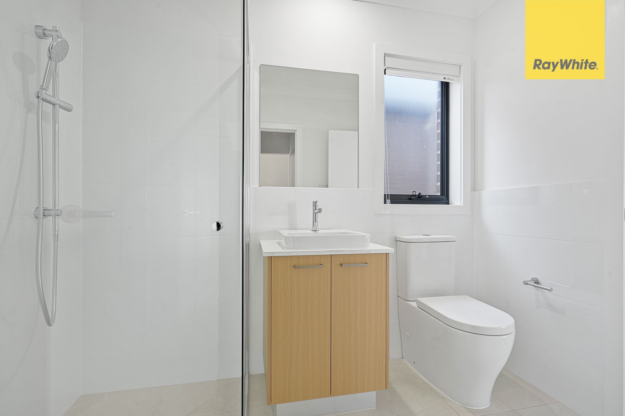 26 Kyogle Street — photo 5 of 9