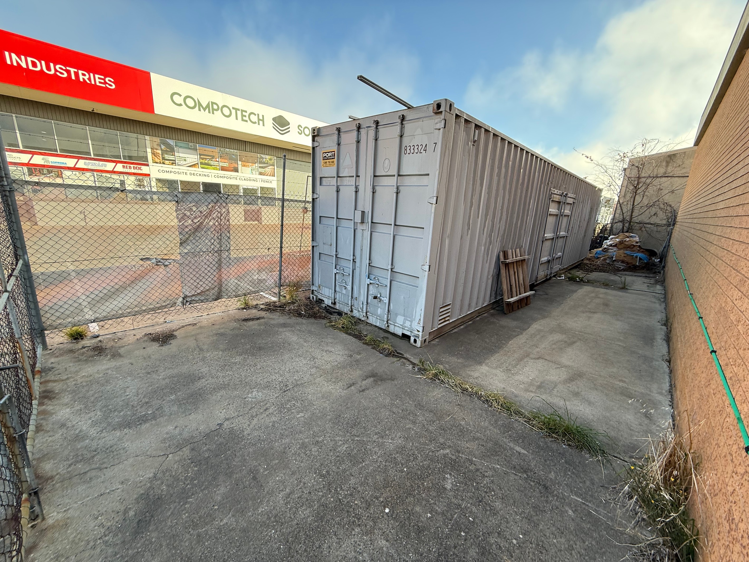 Yard/74-76 Townsville Street, Fyshwick, ACT 2609